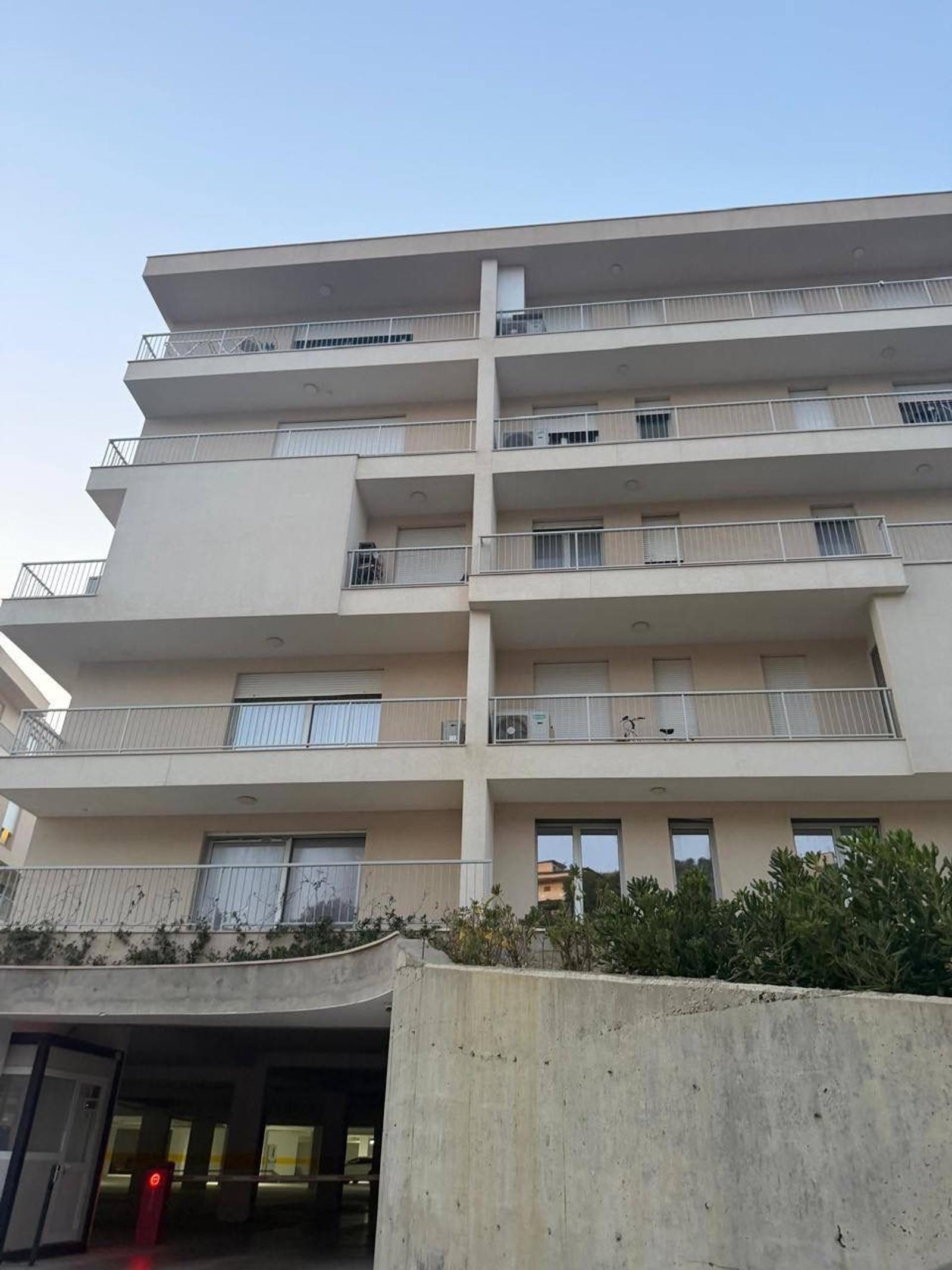 Wohnung 2+1 zum Kauf in Currila, Durrës, 135.8 m² — Foto 3 von 30