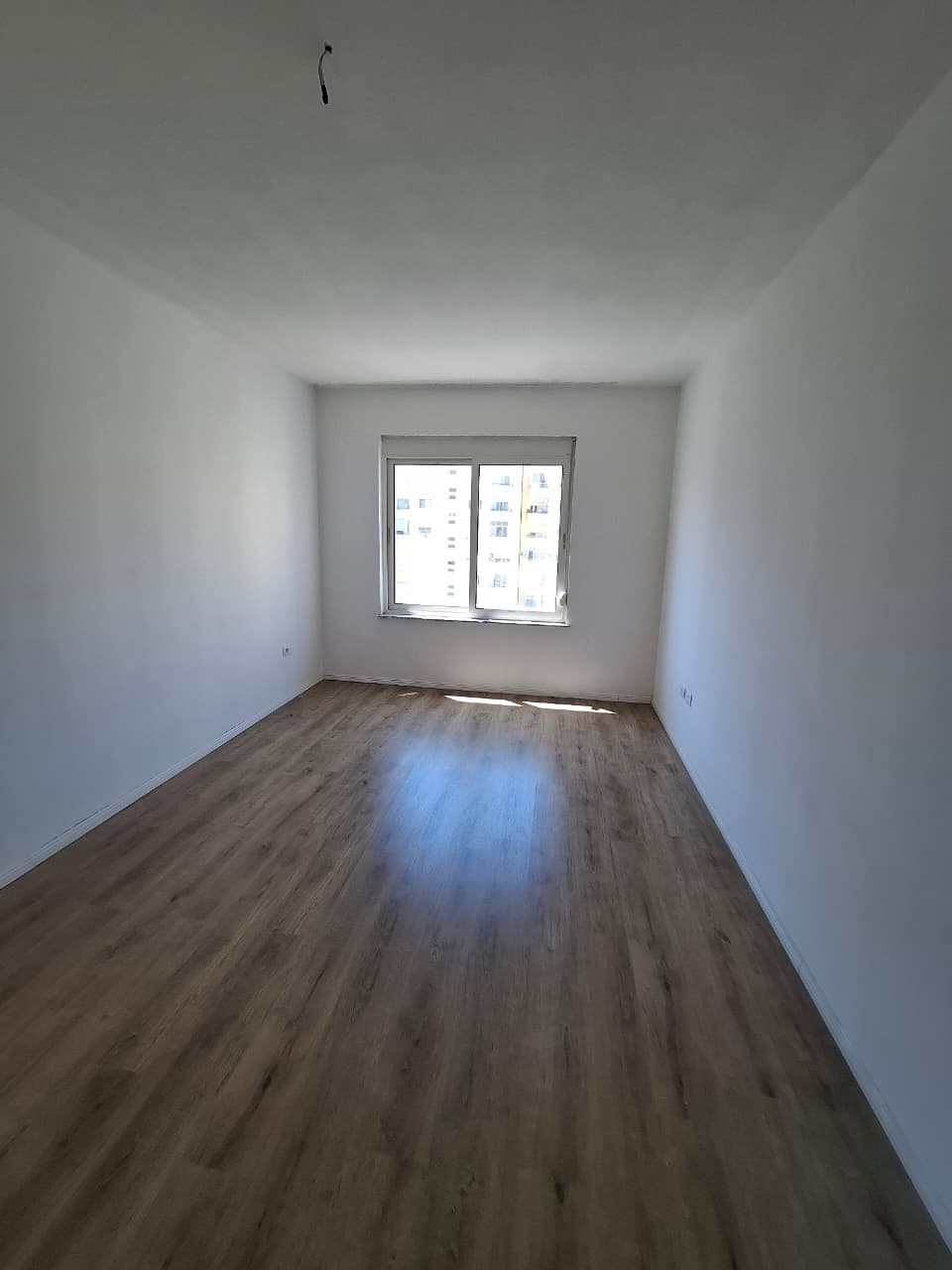 Shitet Apartament 1+1 | Plazh Iliria, Durrës