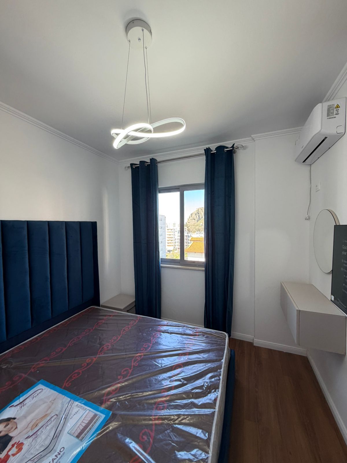 Shitet Apartament 2+1 me Pamje Deti | Shkëmbi i Kavajës, Durrës