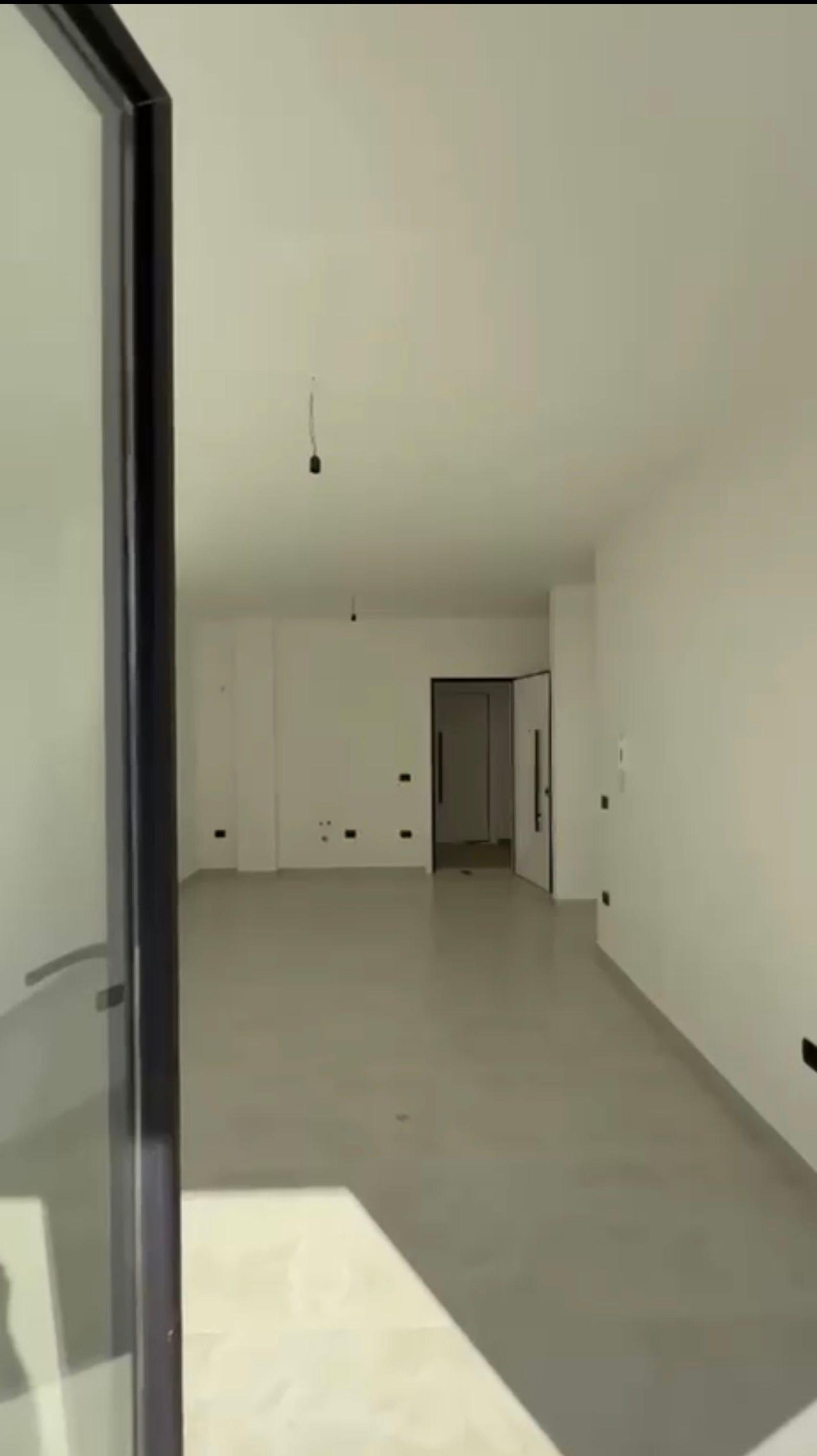 Appartement 1+1 à vendre à Centre-ville, Shëngjin, 67 m², près de la mer — photo 3 sur 7
