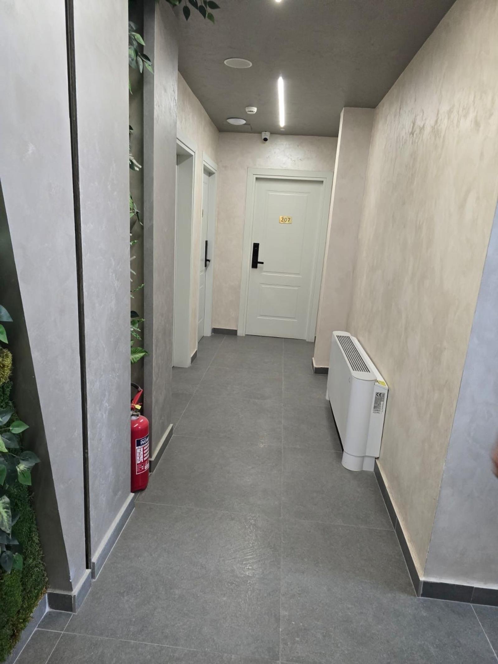 Gewerbefläche zum Kauf in Plazh, Durrës, 1250 m² — Foto 6 von 19