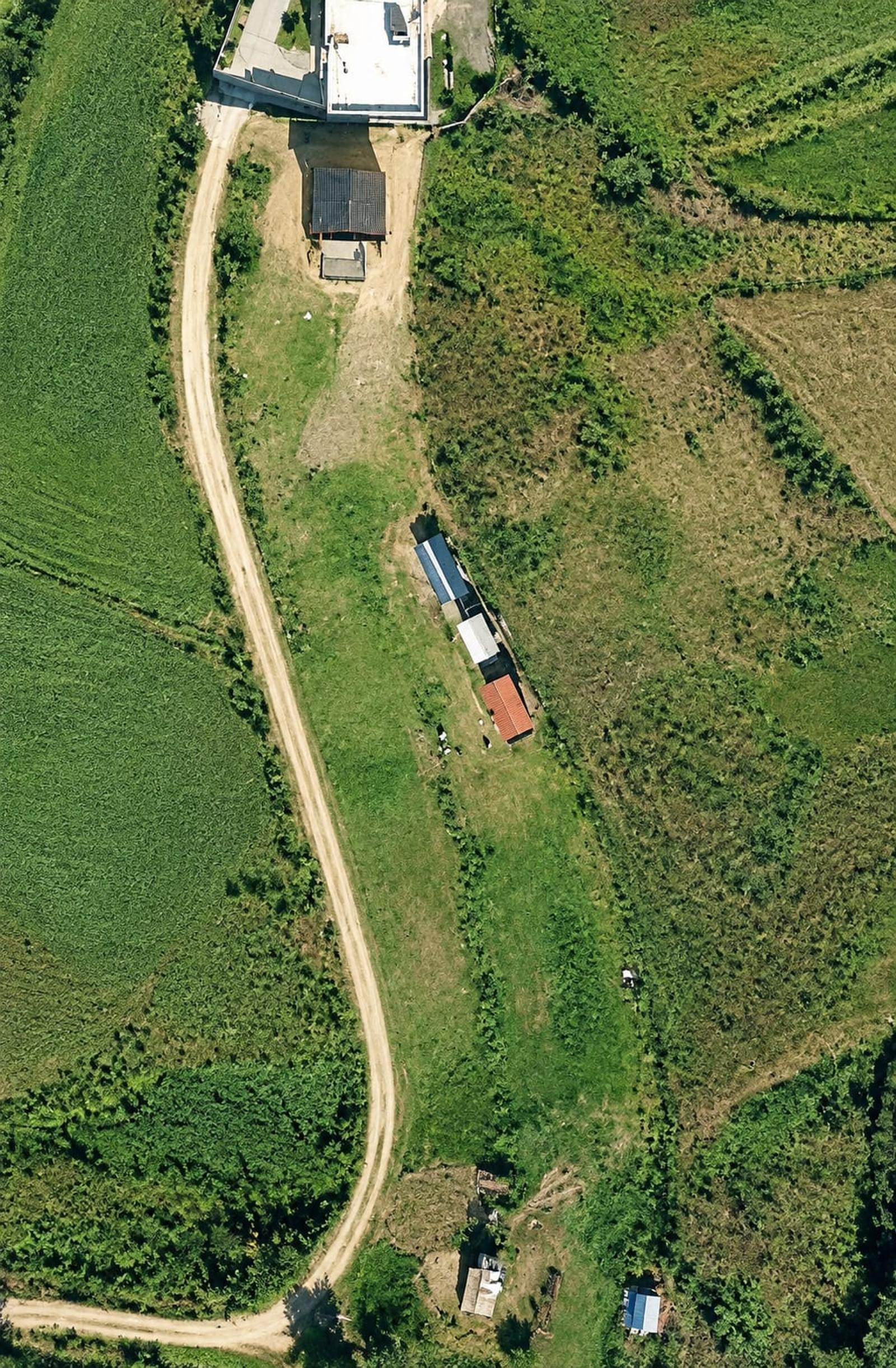 Tokë, në shitje, Arapaj, Durrësi, 3000 m² — foto 3 nga 3