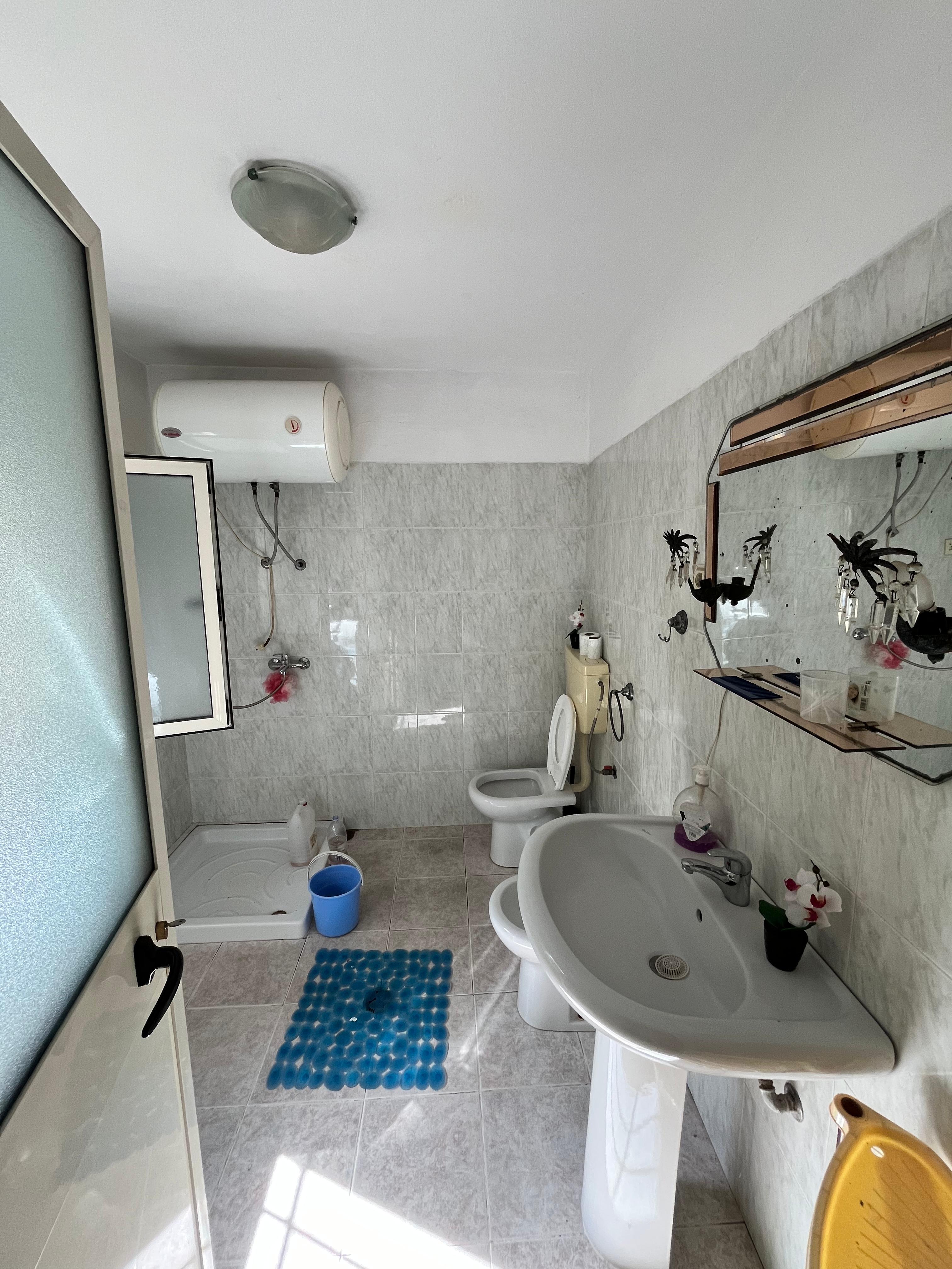 Shitet Shtëpi Private 2-Katëshe | Shkozet, Durrës