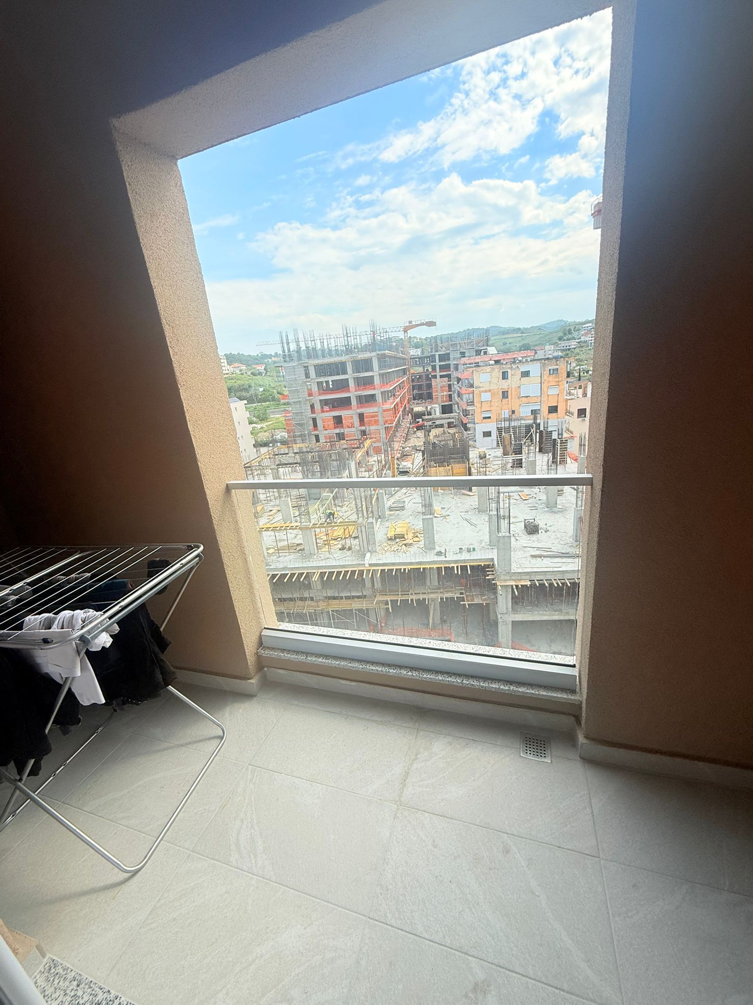 Shitet Apartament 1+1 | Golem, Durrës