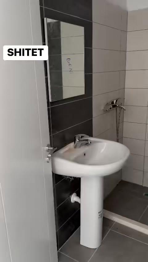 Monolocale, 42 m², vicino a Restorant Leon, Shëngjin, Kunë