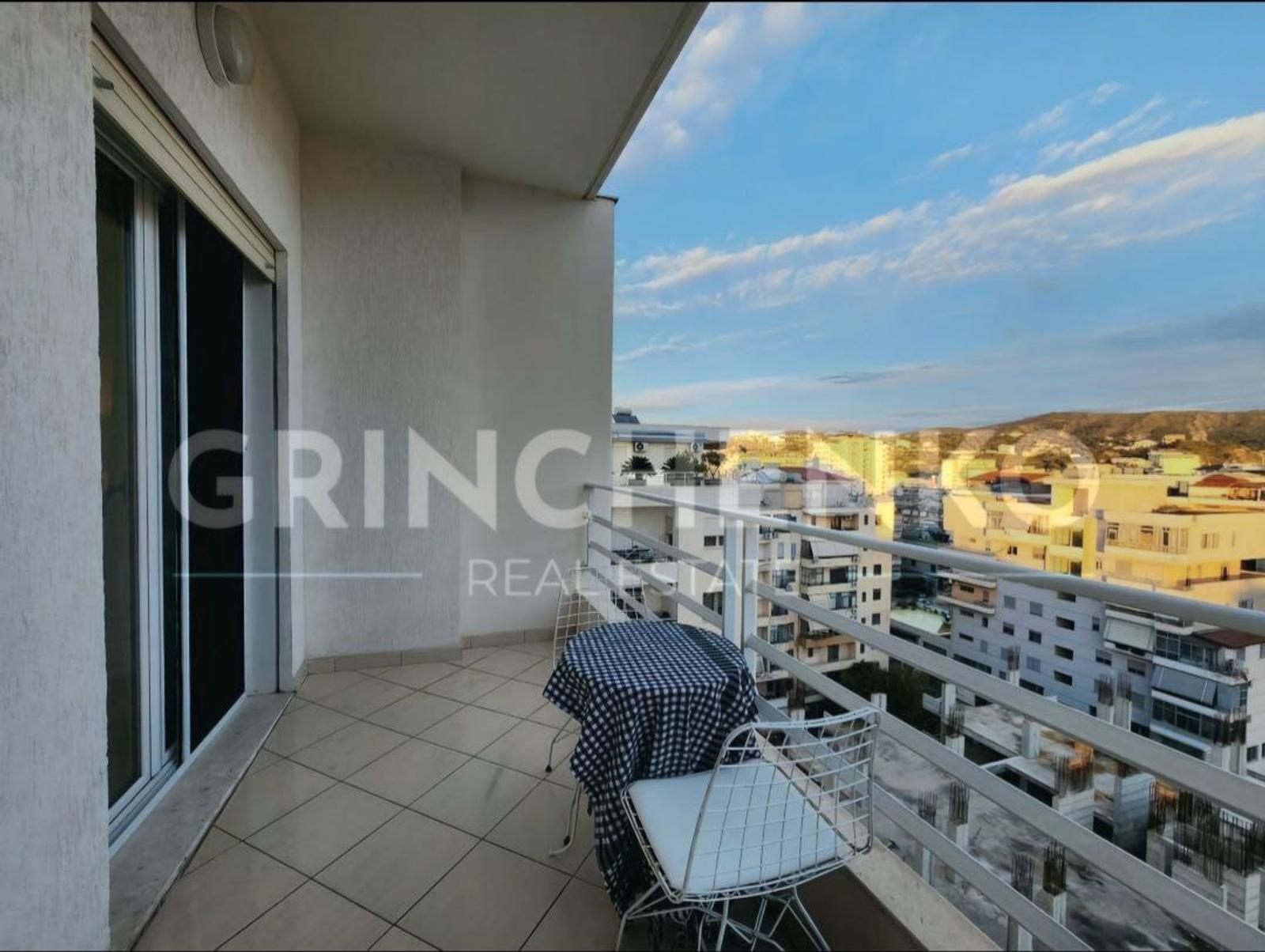 Apartament 1+1 me dy ballkone, qendra e Vlorës, Vlora