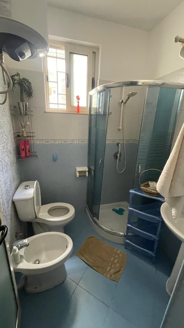 Shiten 2 Apartamente 1+1 me Verandë | Shkëmbi i Kavajës, Durrës