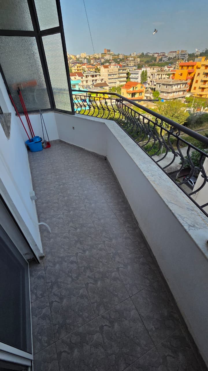 Shitet Apartament 1+1 | Plazh Iliria, Durrës
