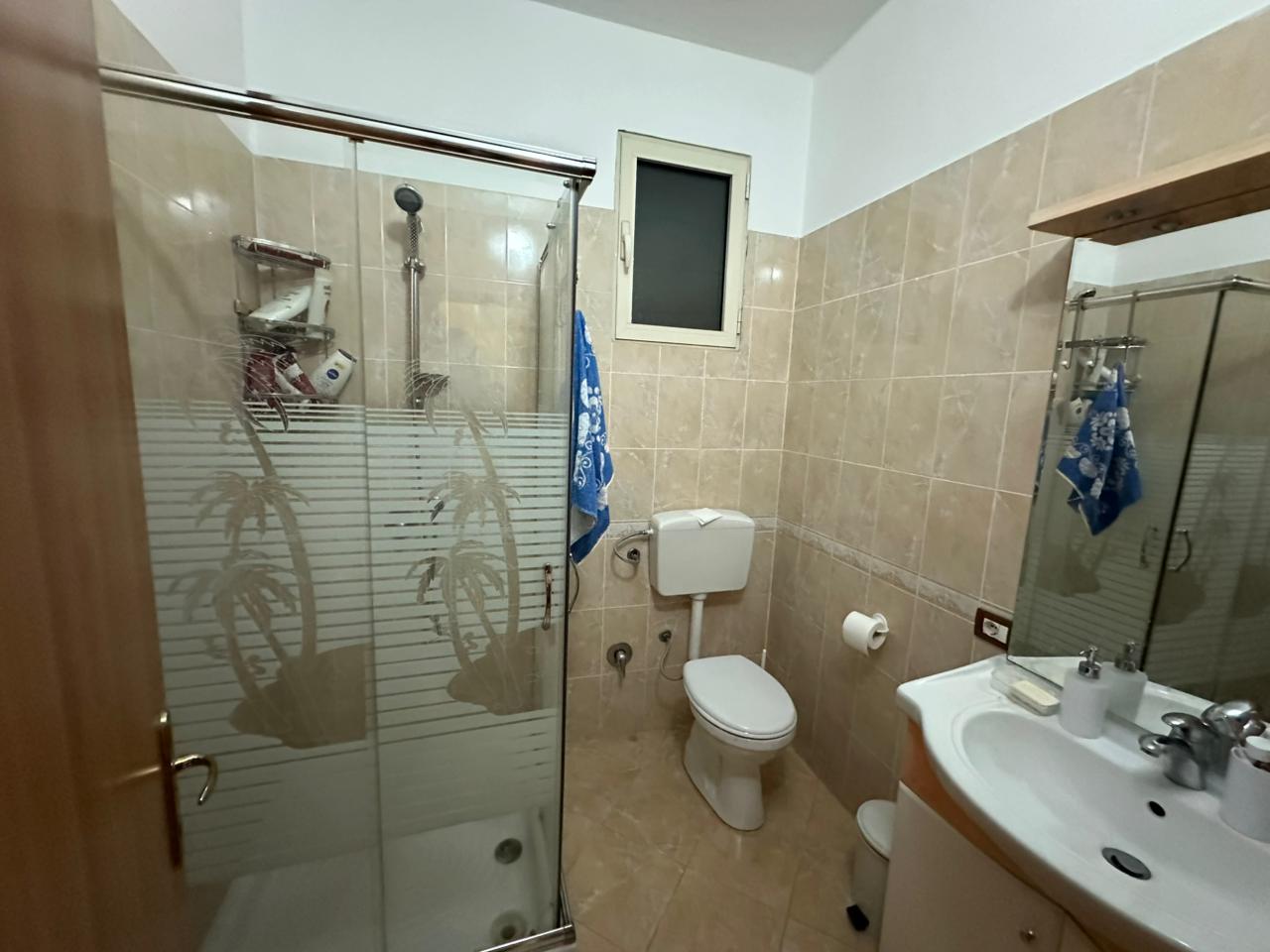 Shitet Apartament 2+1+2 me Pamje Deti | Blue Star, Durrës