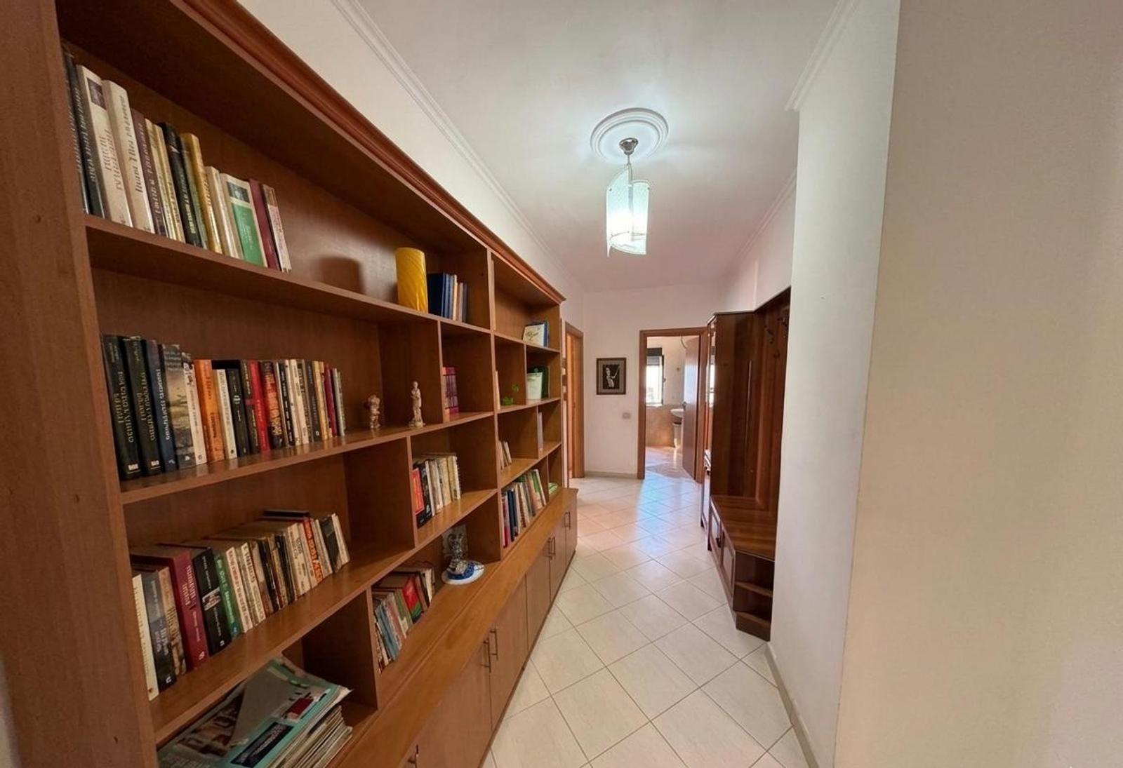 Wohnung 3+1 zum Kauf in Stadtzentrum, Durrës, 134 m² — Foto 1 von 17