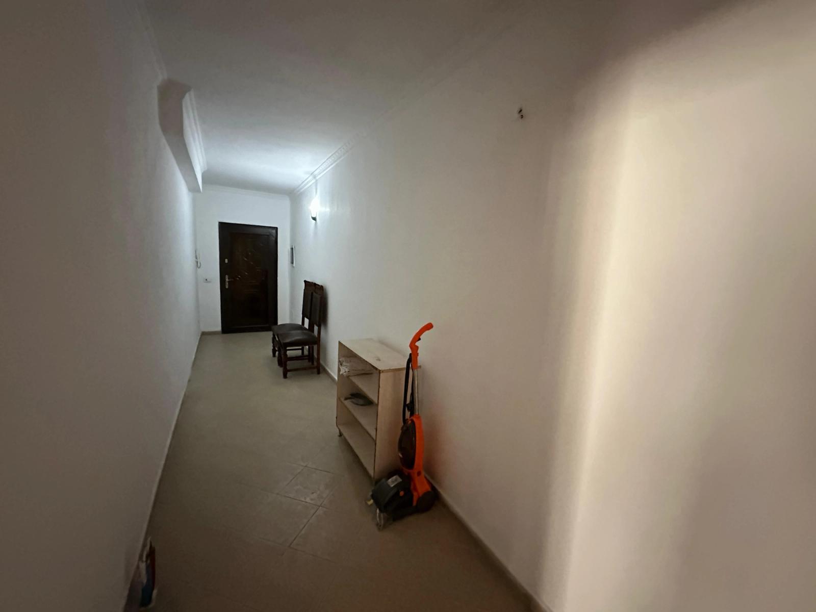 Wohnung 3+1 zum Kauf in Plazh, Durrës, 130 m² — Foto 4 von 11