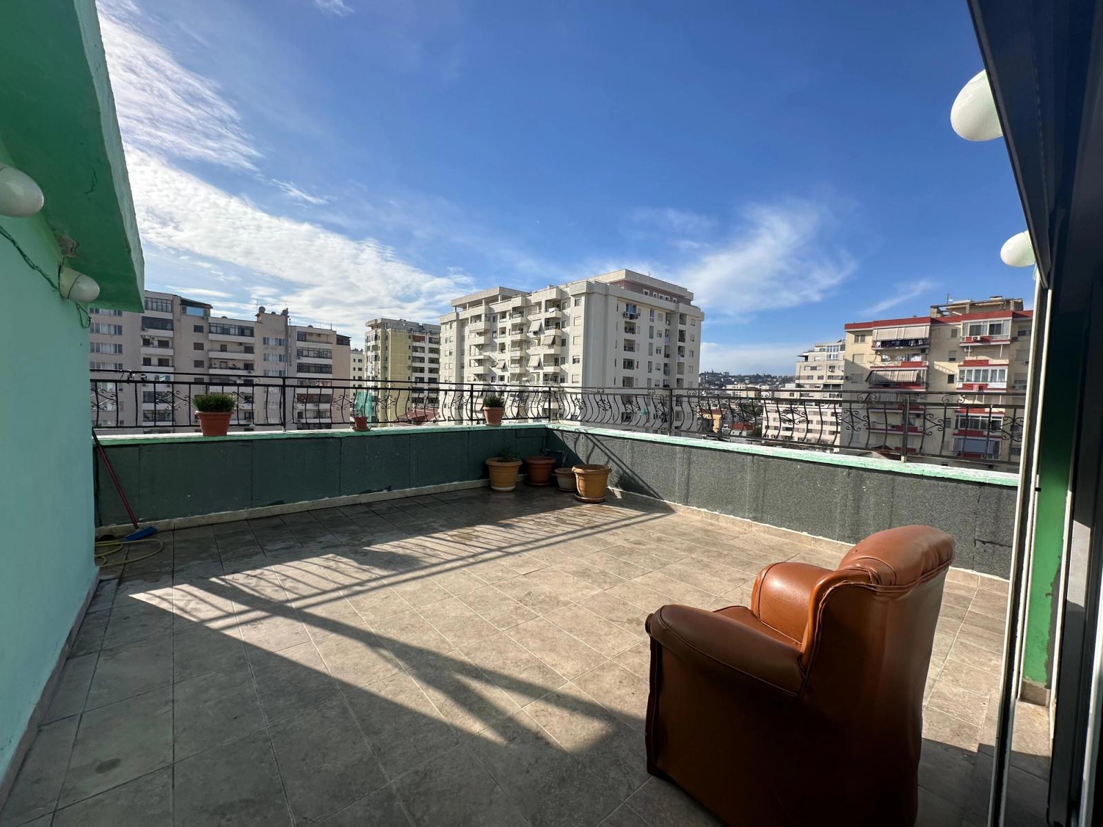 Wohnung 4+1 zum Kauf in Stadtzentrum, Durrës, 252 m² — Foto 4 von 13