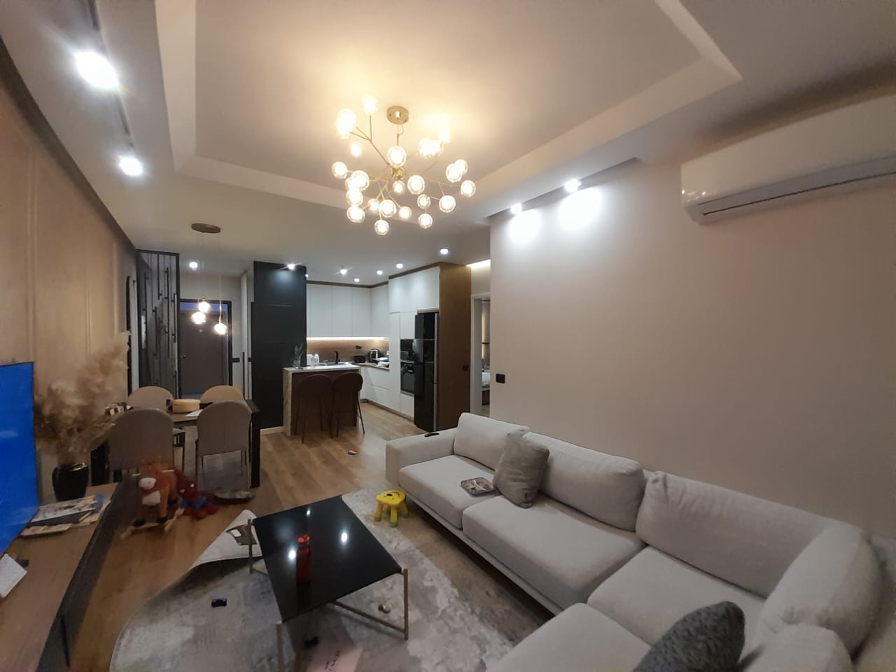Shitet Apartament 2+1 | Plazh Hekurudha, Durrës