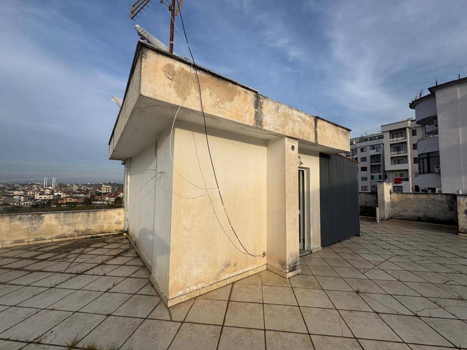 Gewerbefläche zum Kauf in Plazh, Durrës, 2193 m² — Foto 25 von 30