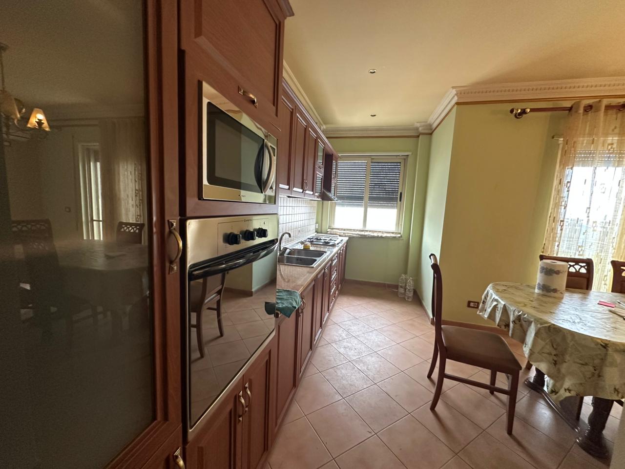 Shitet Apartament 2+1+2 me Pamje Deti | Blue Star, Durrës