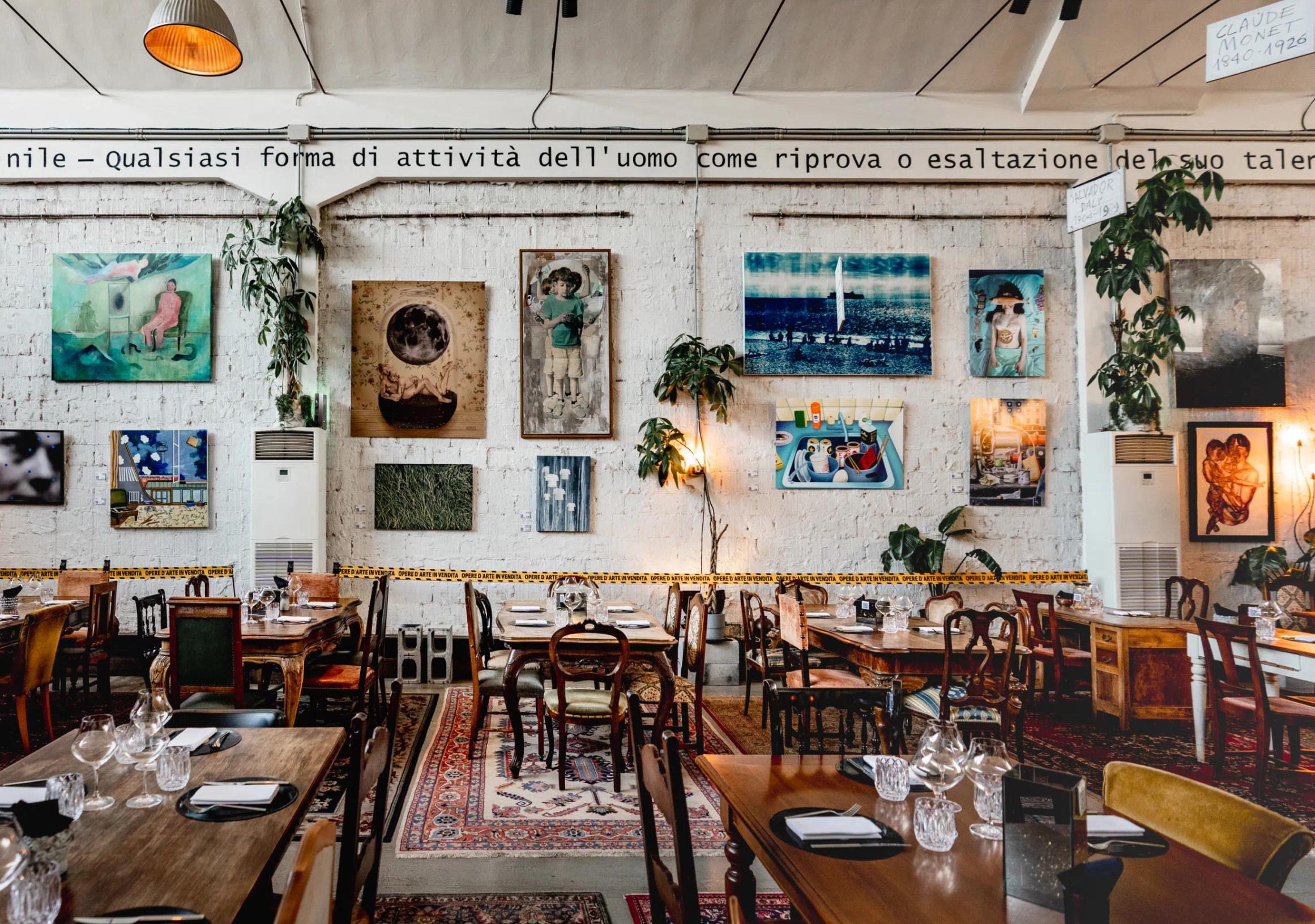 Tavoli e quadri de Il Cantiere Treviso