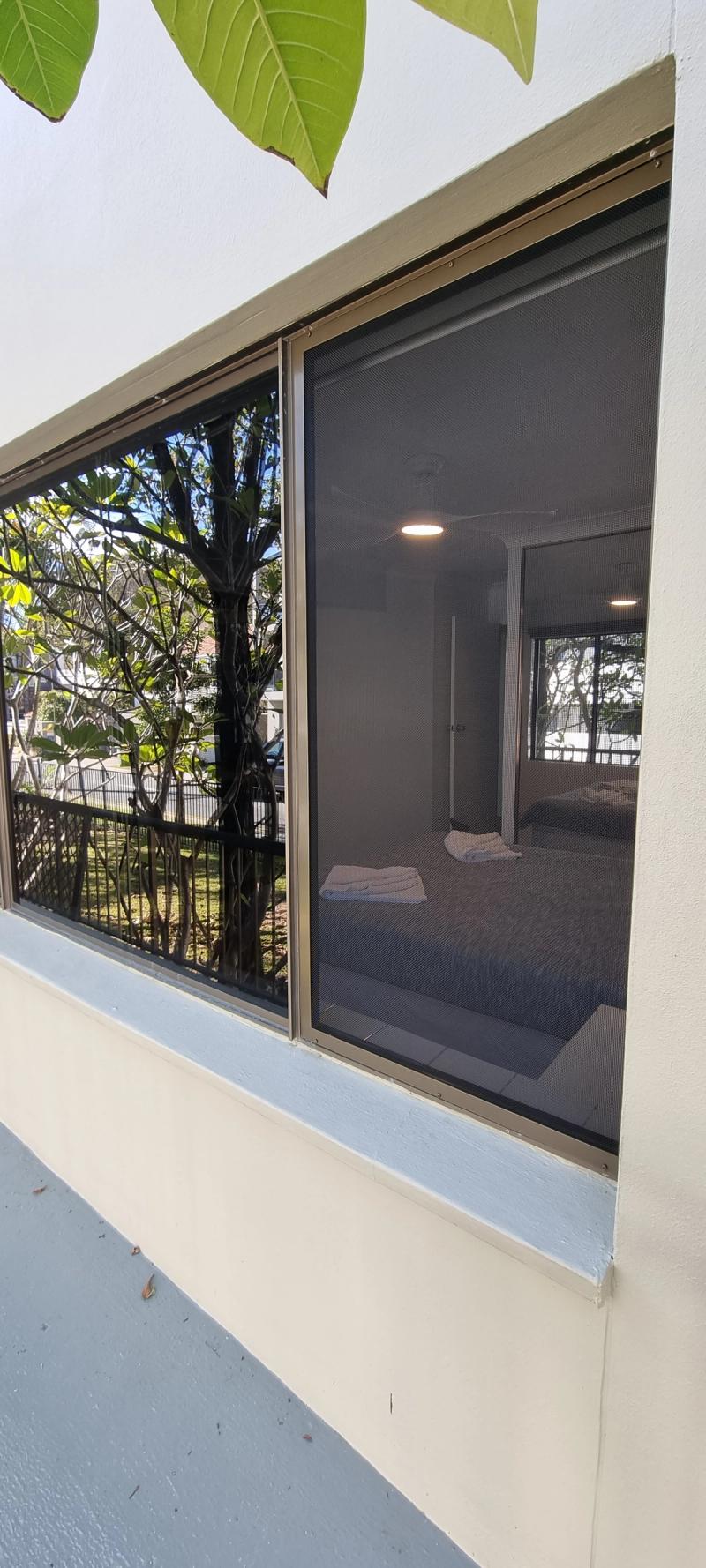 Security screen installation Fixed bedroom security screen