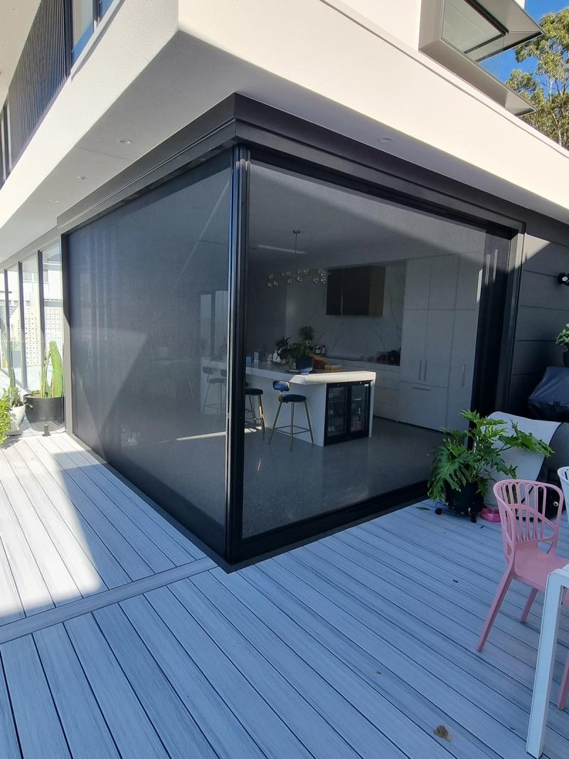 Centor Retractable Screens