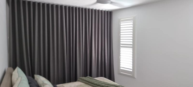 Curtain fabric installation Bedroom blockout curtain