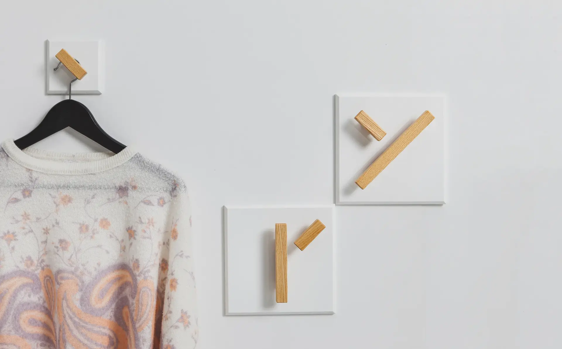 Oksa COMPOSABLE COAT RACK