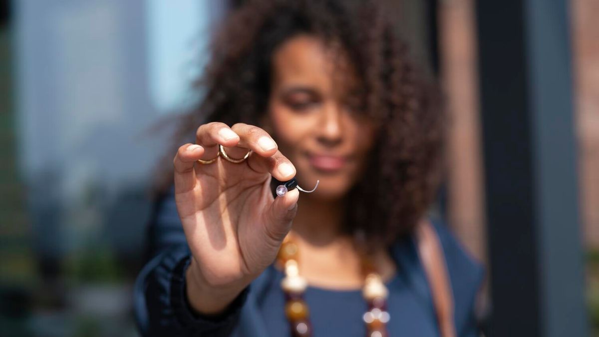 Oticon Zeal™: The world’s most discreet, complete hearing aid opens new opportunities