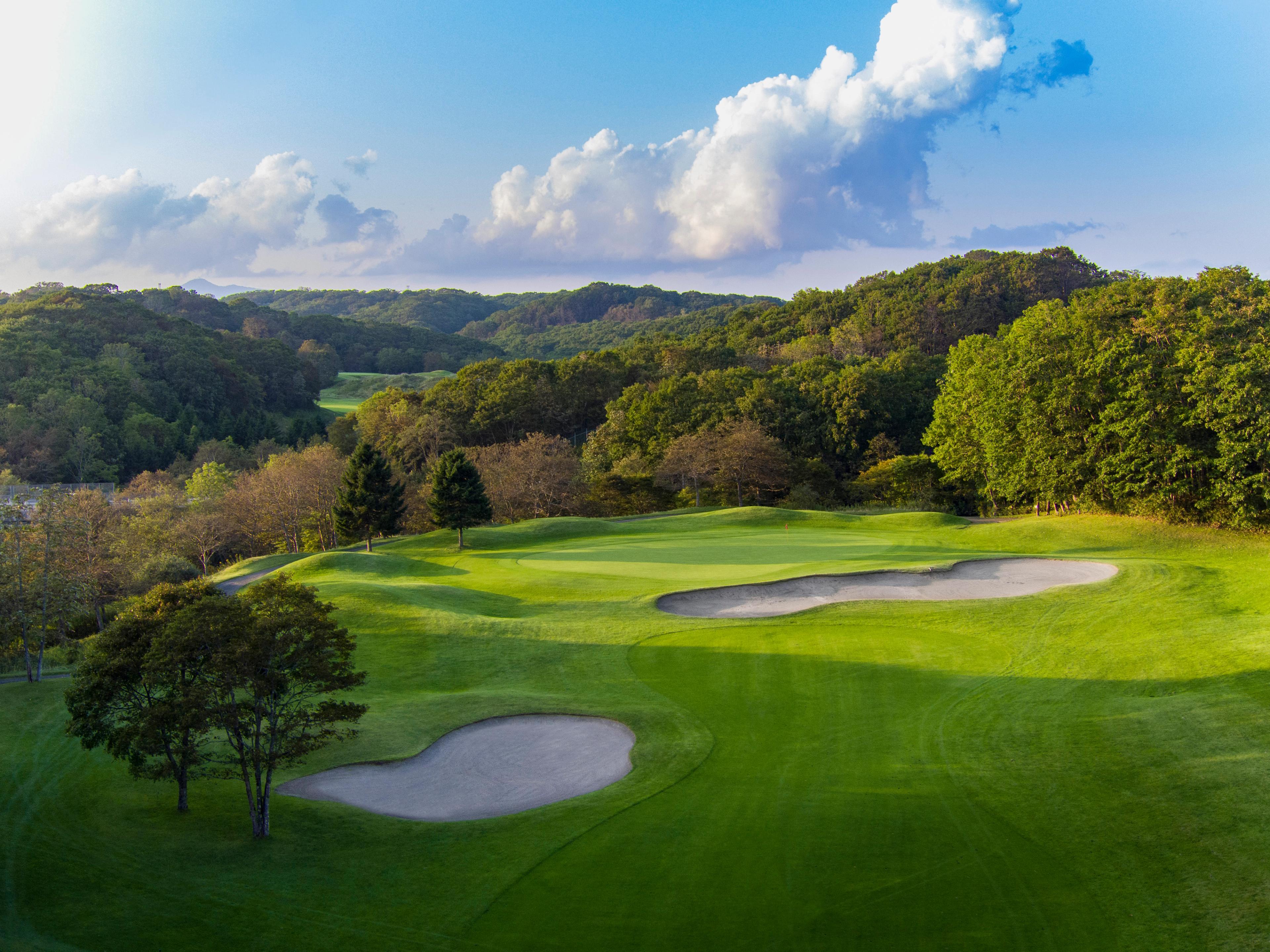 Hokkaido Golf Club — green complex (Hokkaido, Japan)