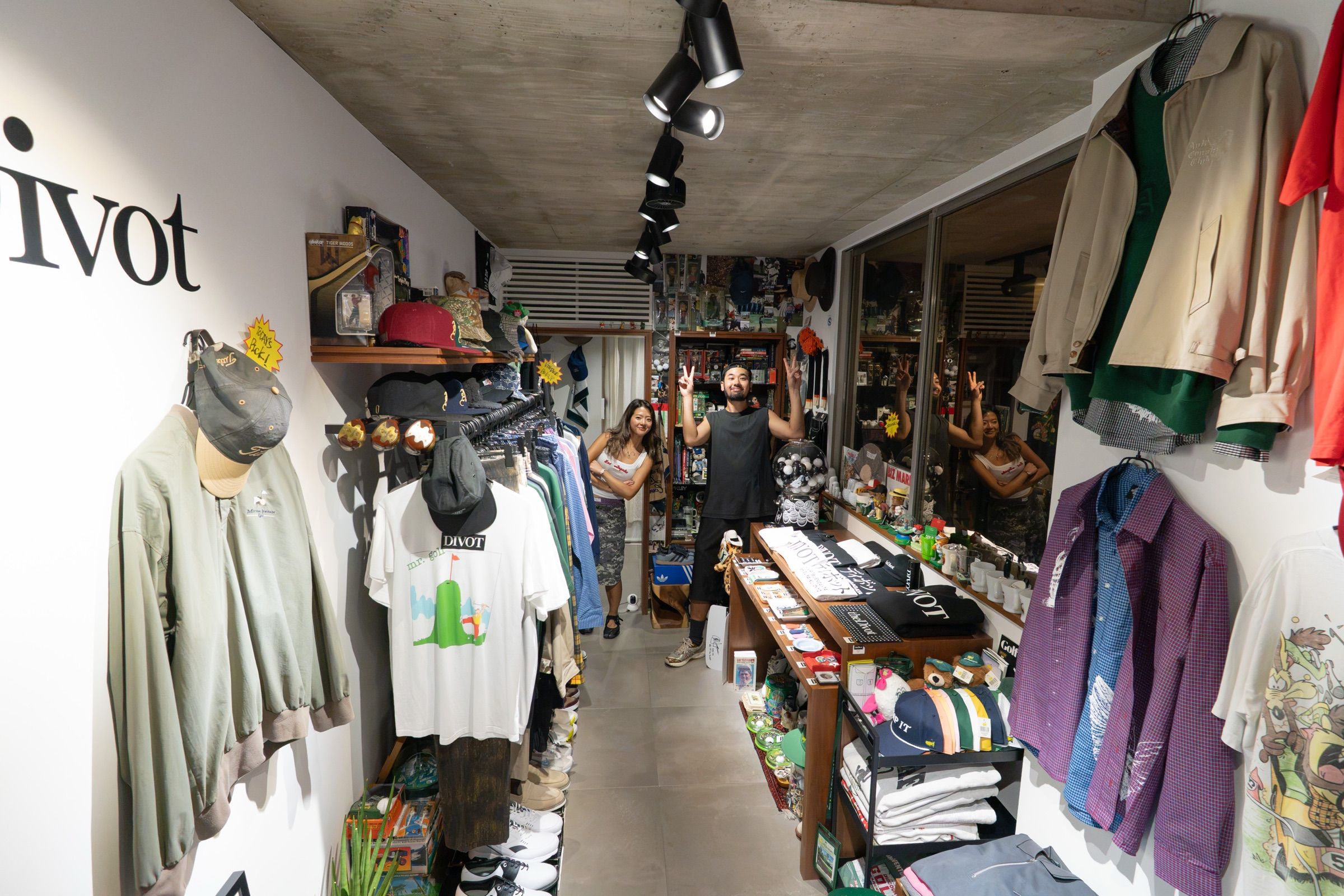 the Divot STORE