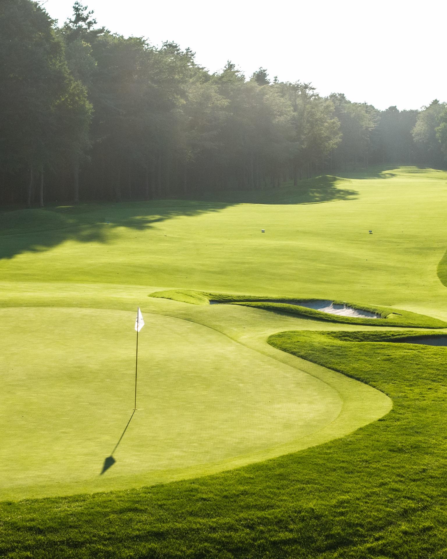 Katsura Golf Club — evening light across a green, Tomakomai, Hokkaidō