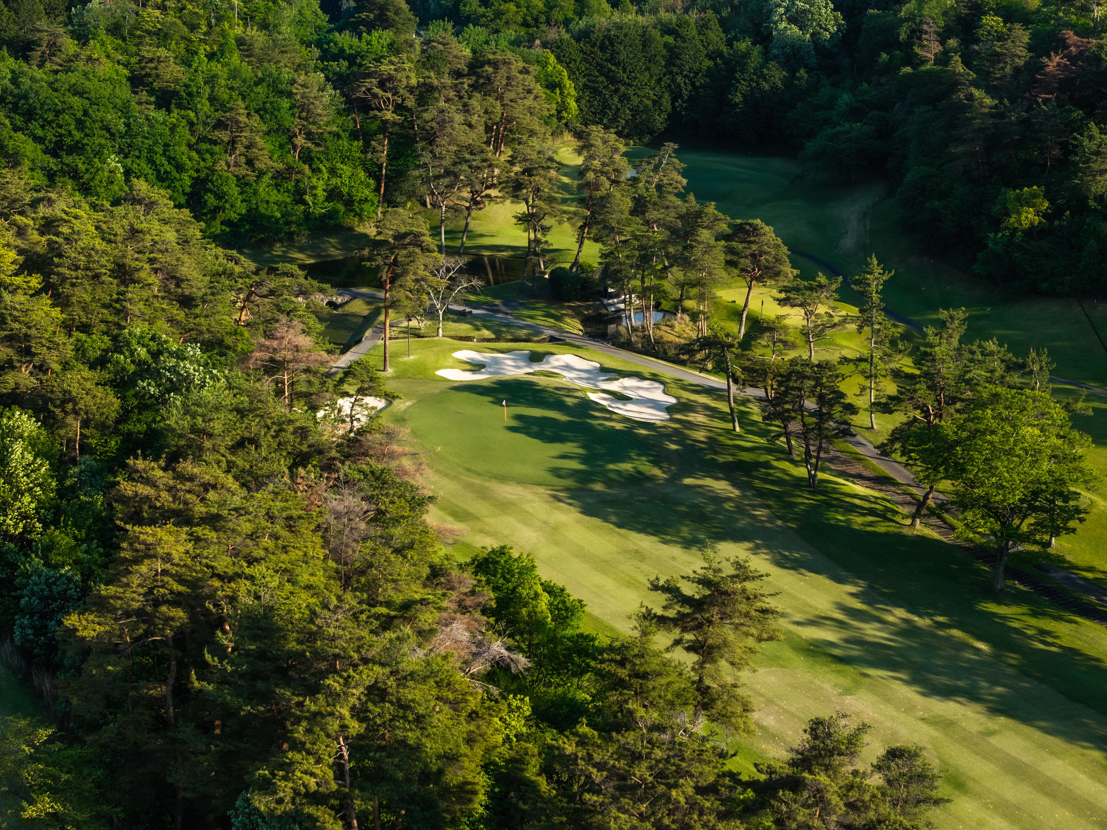 Photo of Meishin Yokaichi Country Club