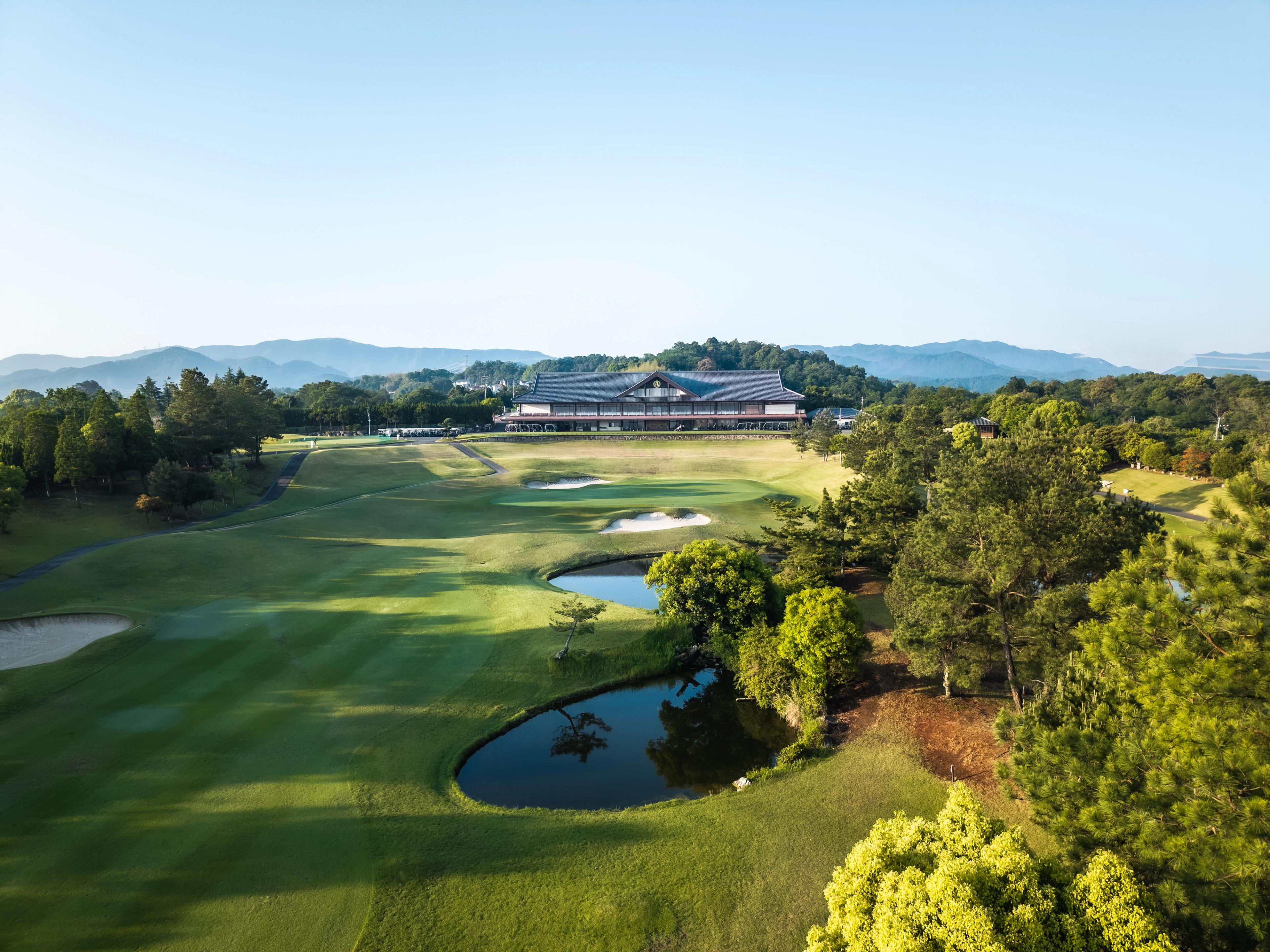 Amanosan Country Club — wooded fairway (Osaka, Japan)