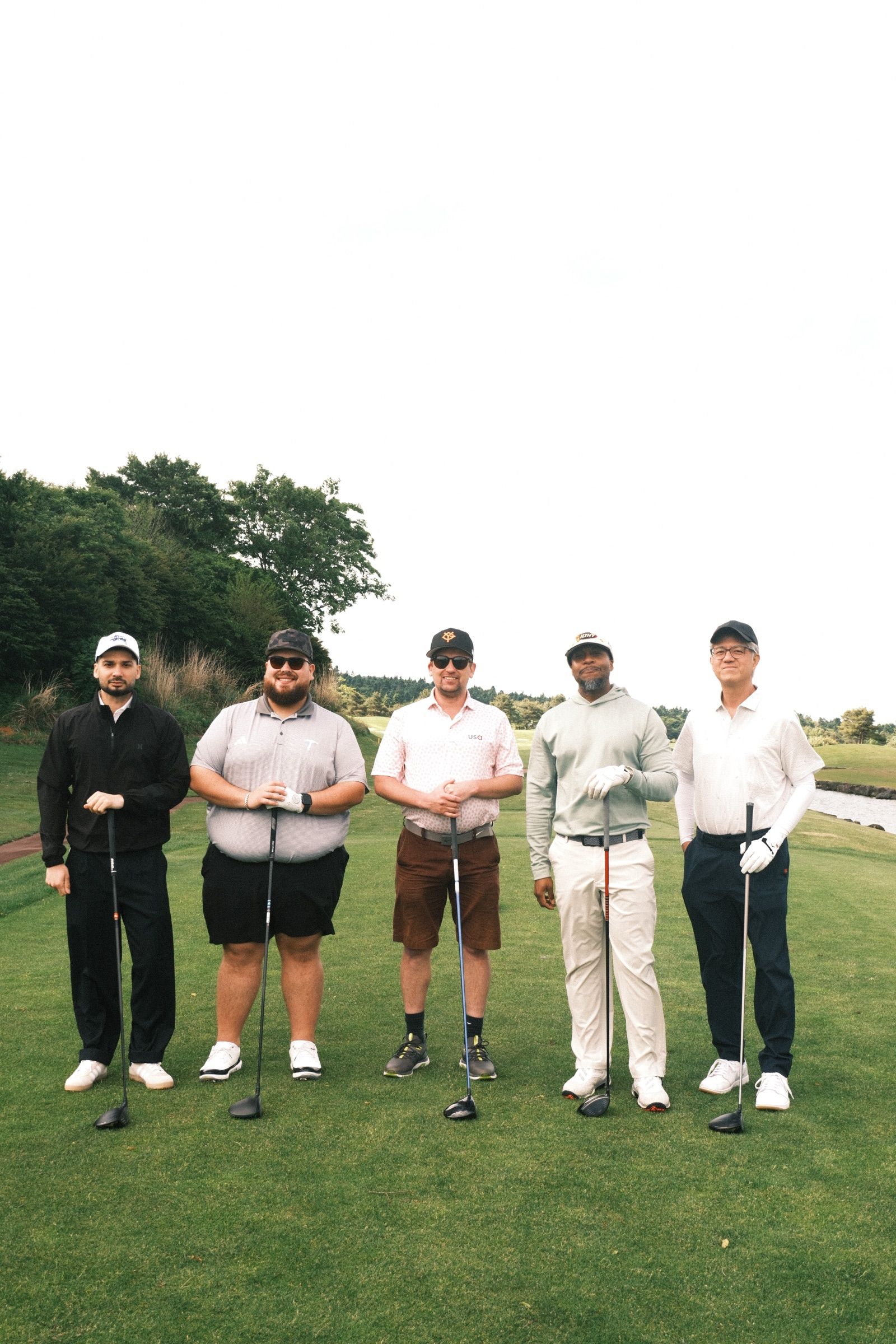 Warming up before the round