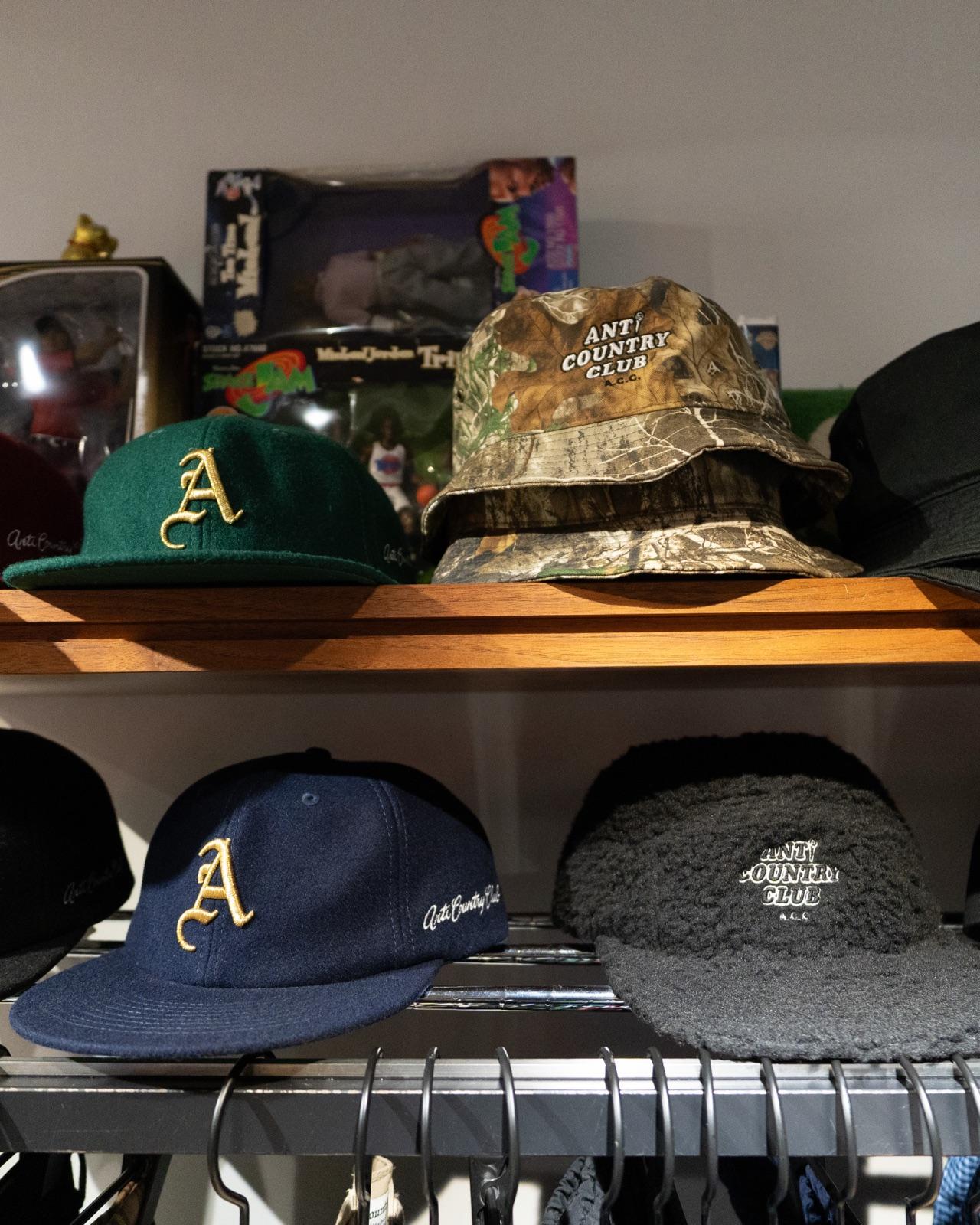 the Divot STORE