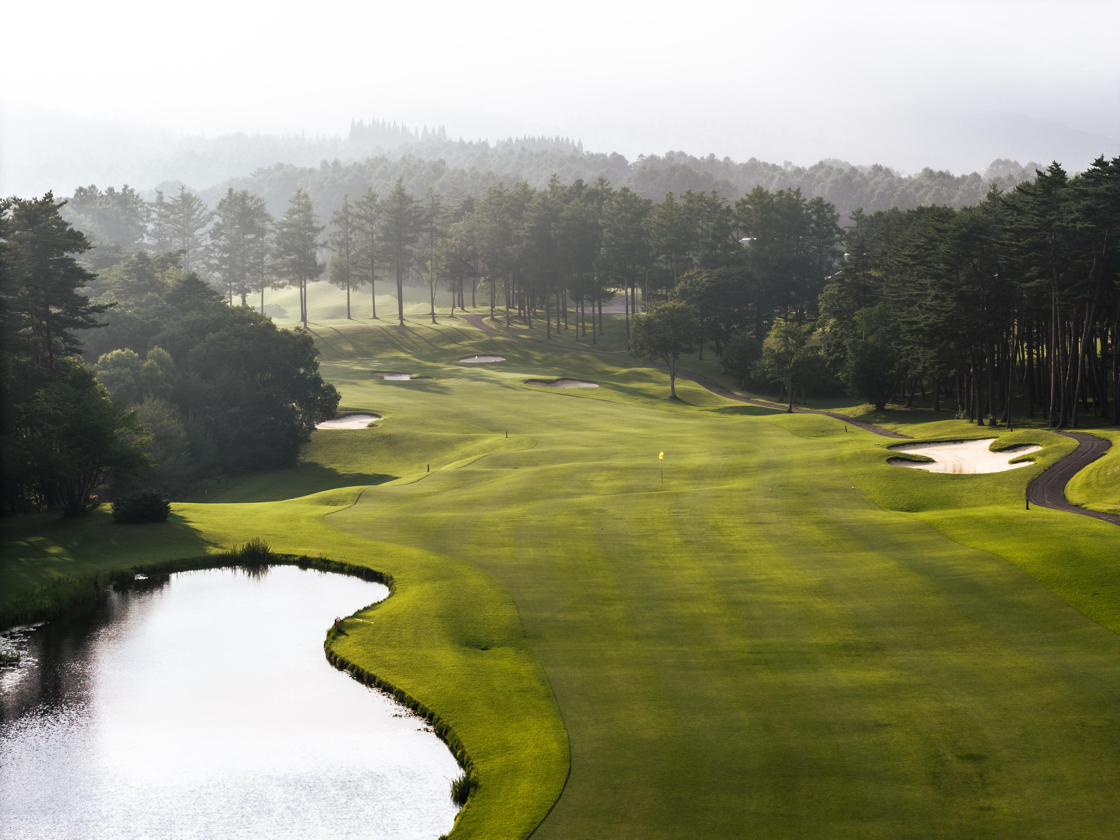 Nagano Dunes Golf Club — sculpted greens (Nagano, Japan)