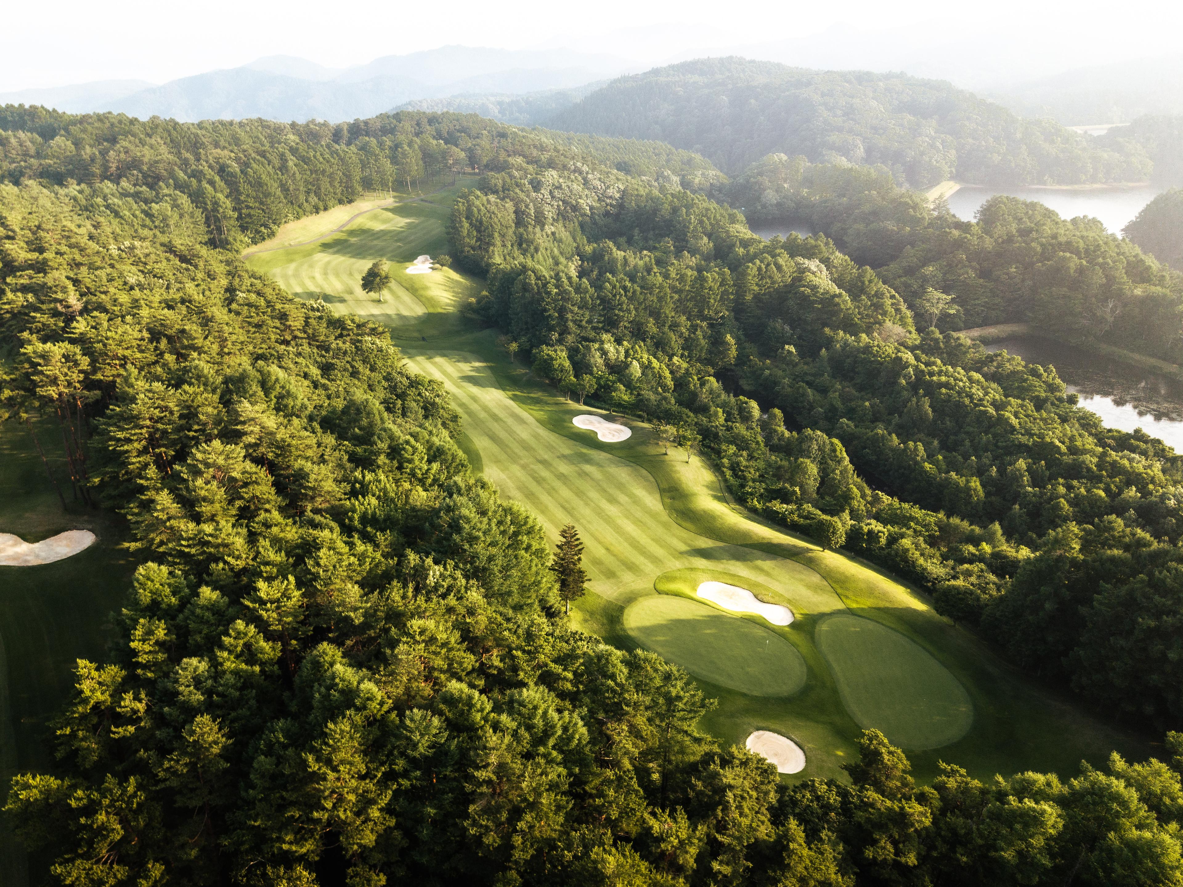 Nagano Dunes Golf Club — panoramic course view (Nagano, Japan)