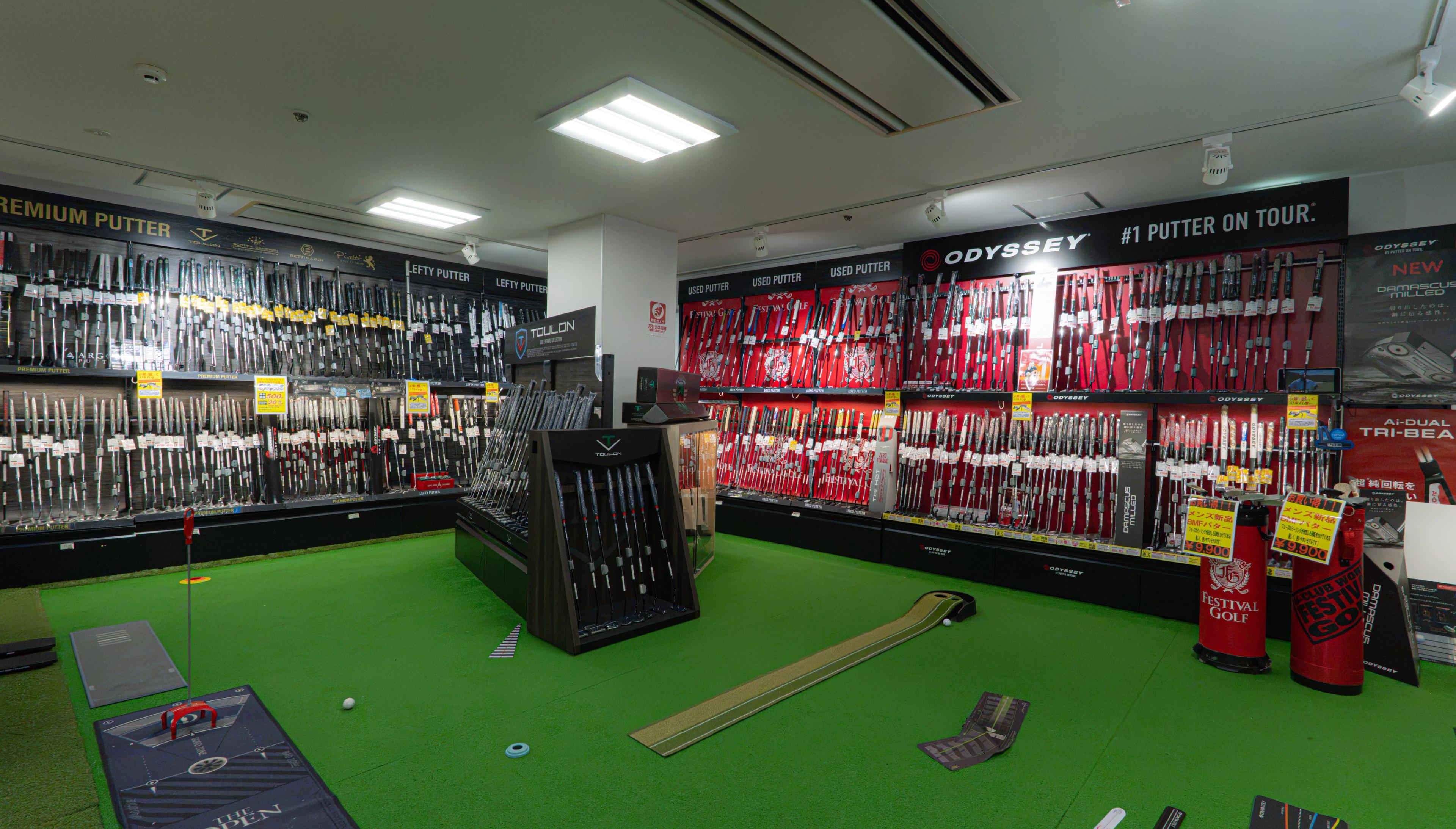 putter display at festival golf ueno apex