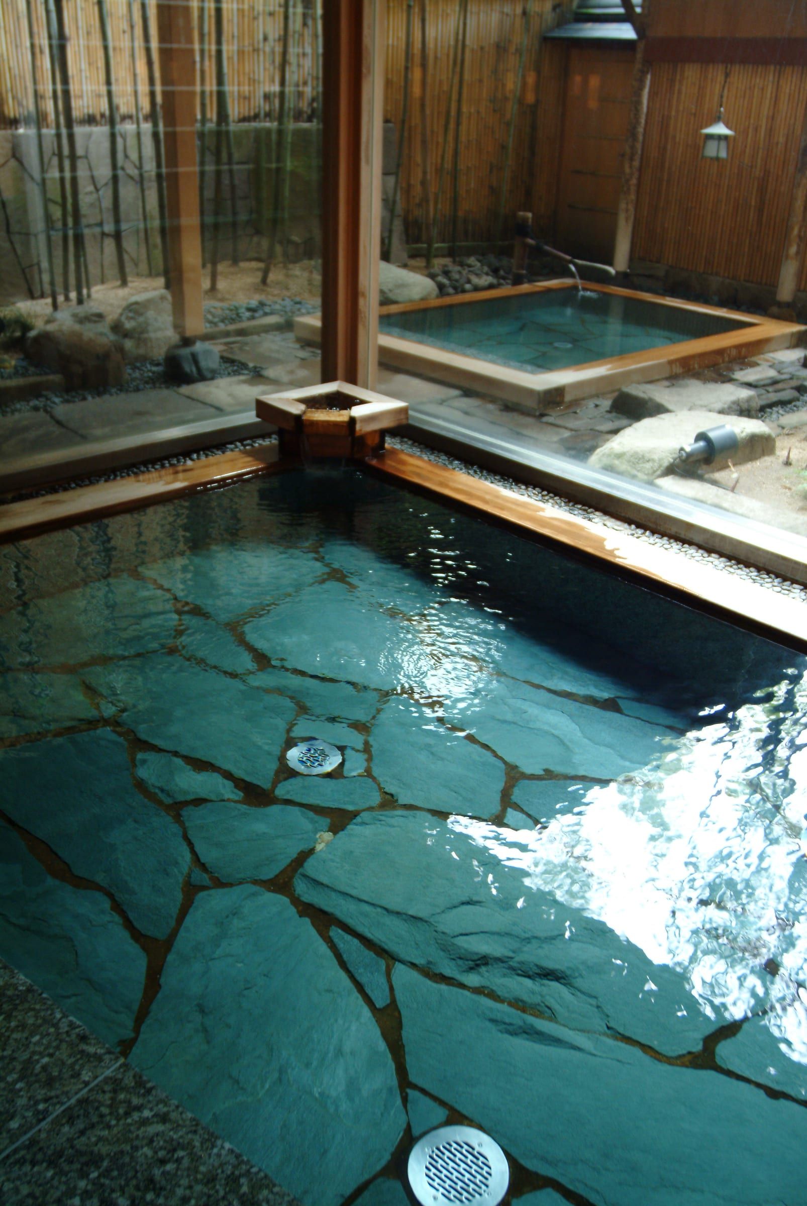 Nishimuraya Honkan — Onsen (2)