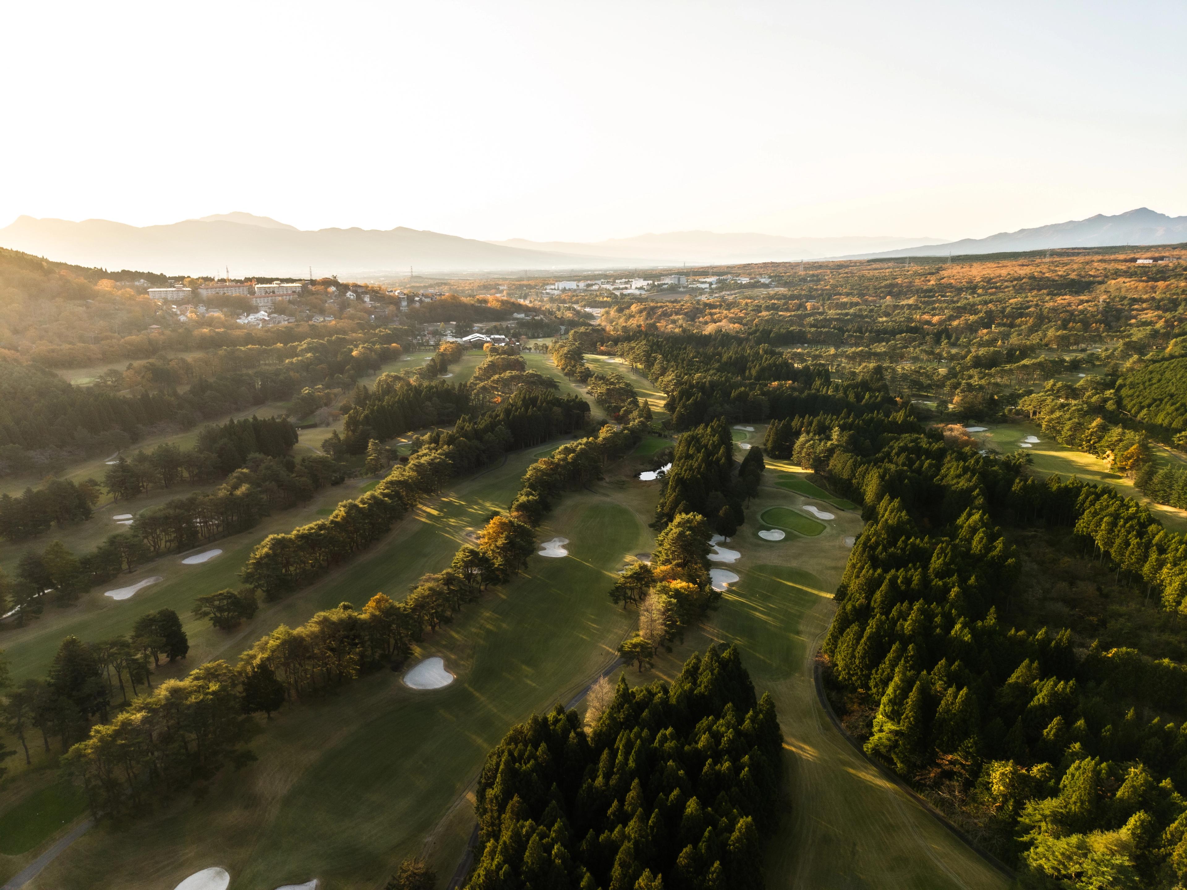 Gora Kadan Fuji Golf — parkland and bunkering (Shizuoka, Japan)