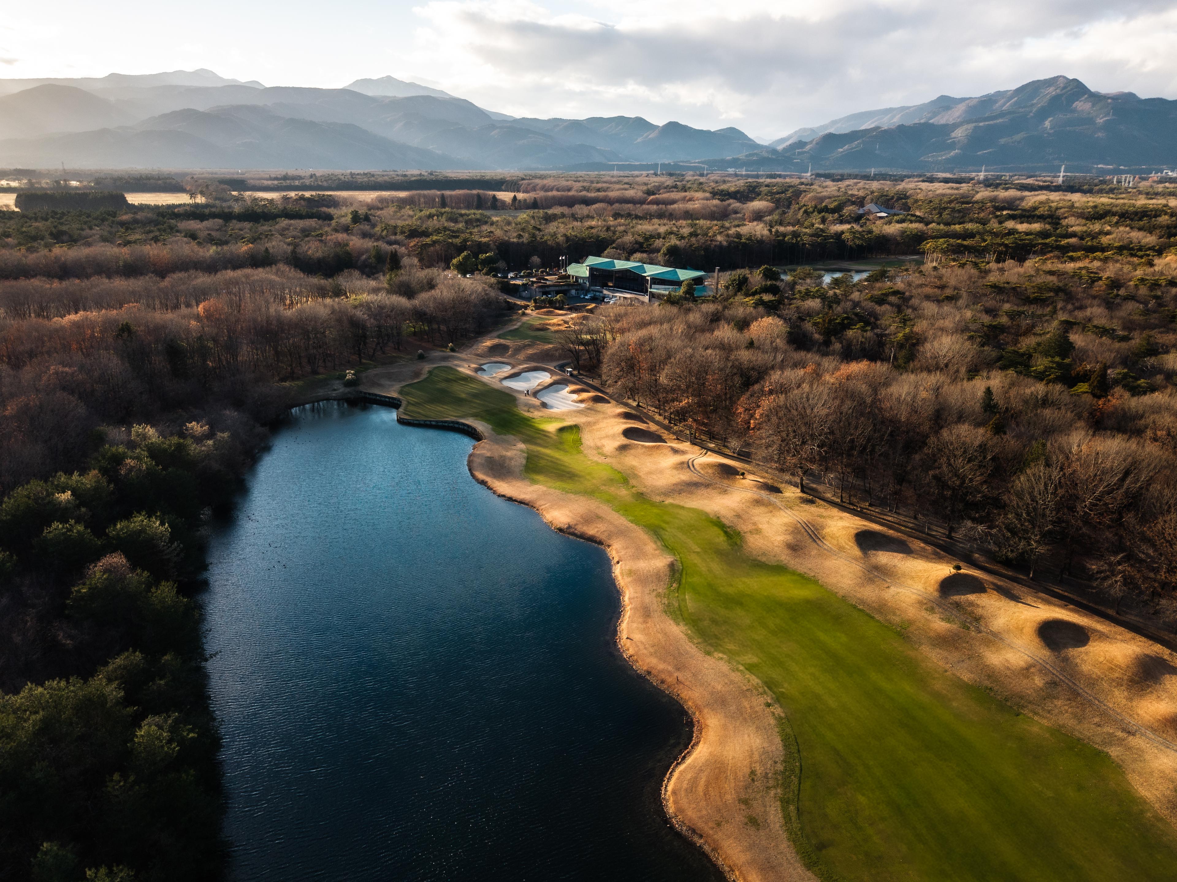Nishinasuno Country Club — parkland and bunkering (Tochigi, Japan)