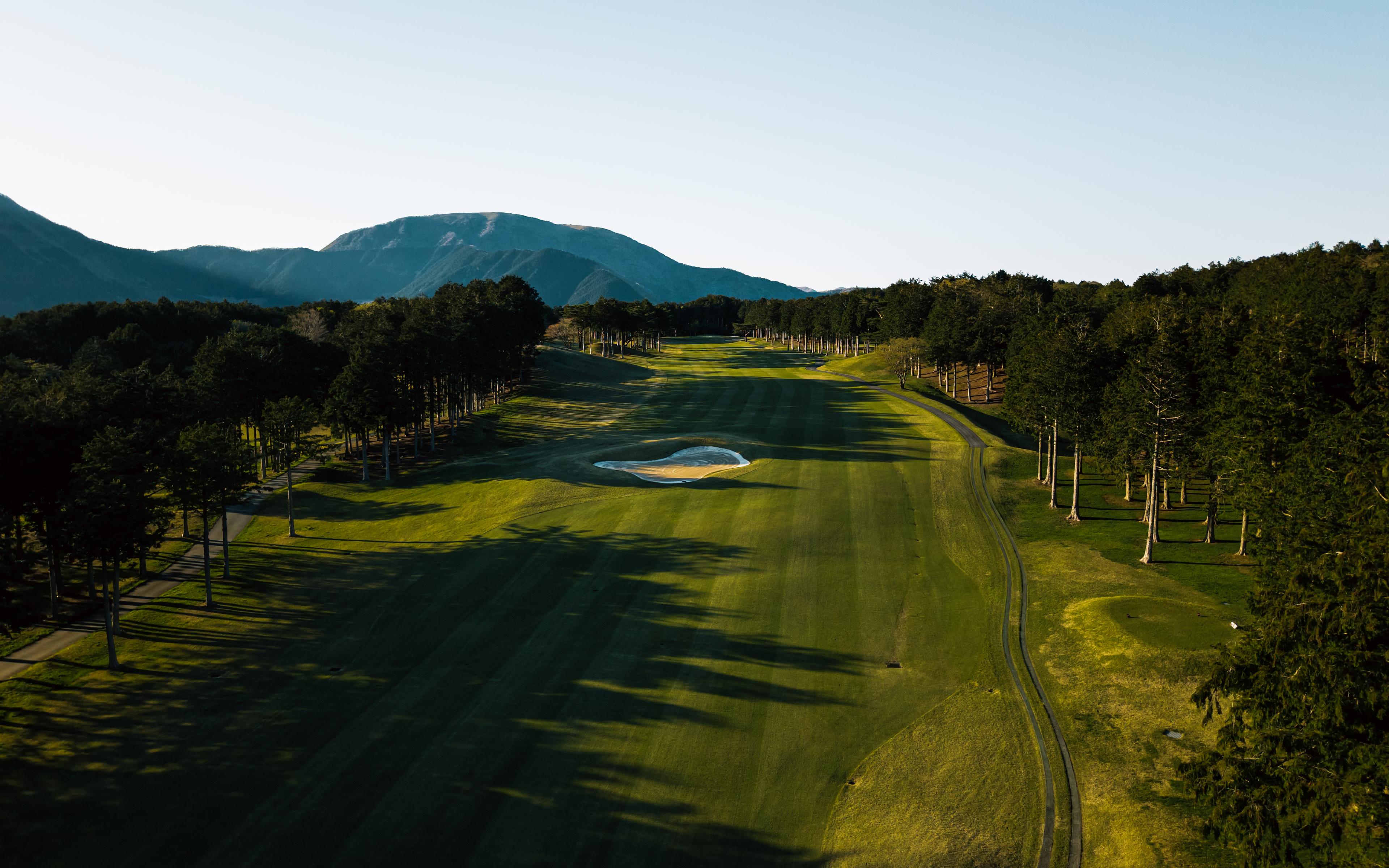 Asagiri Country Club — parkland and bunkering (Shizuoka, Japan)
