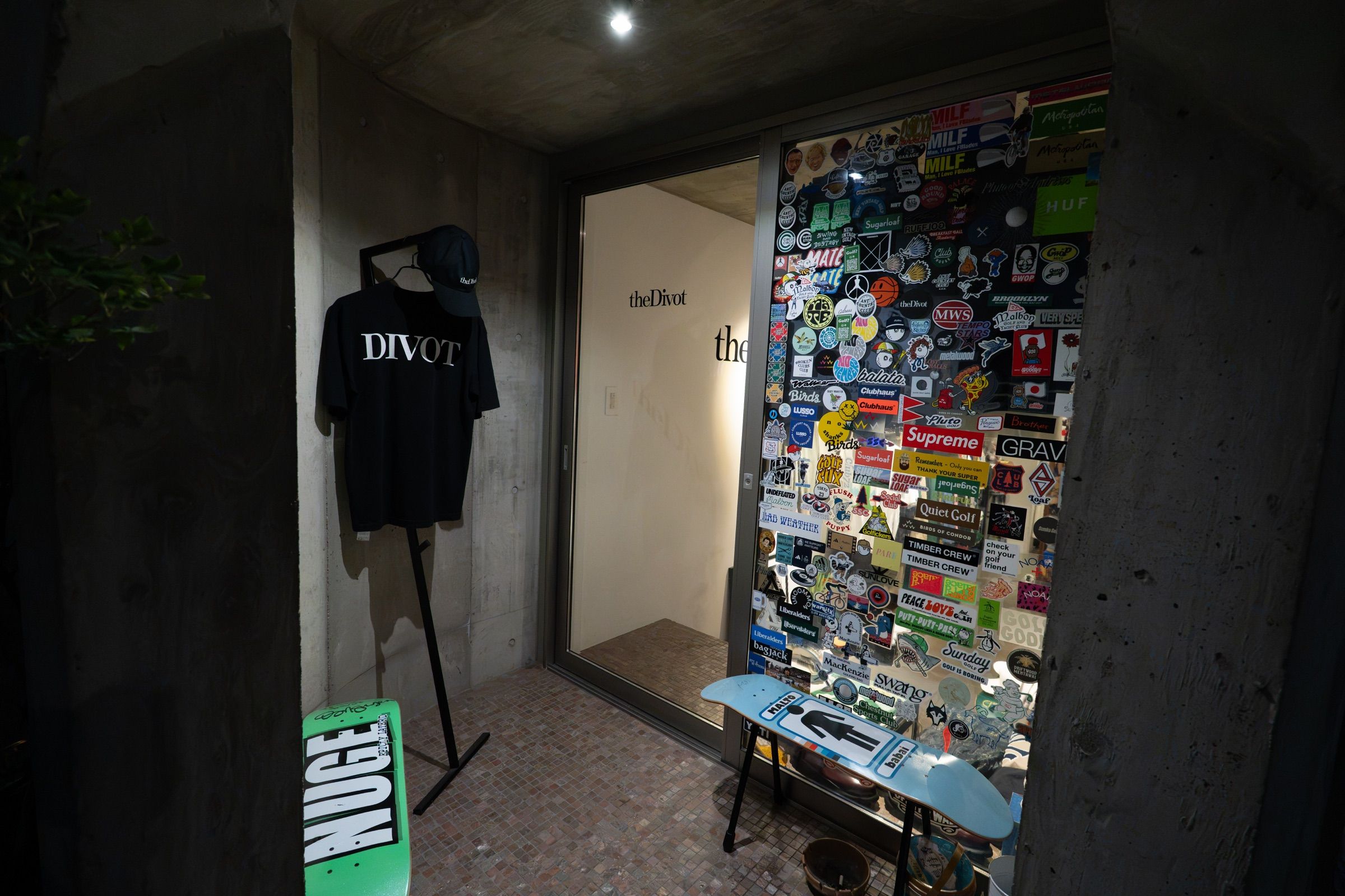 the Divot STORE