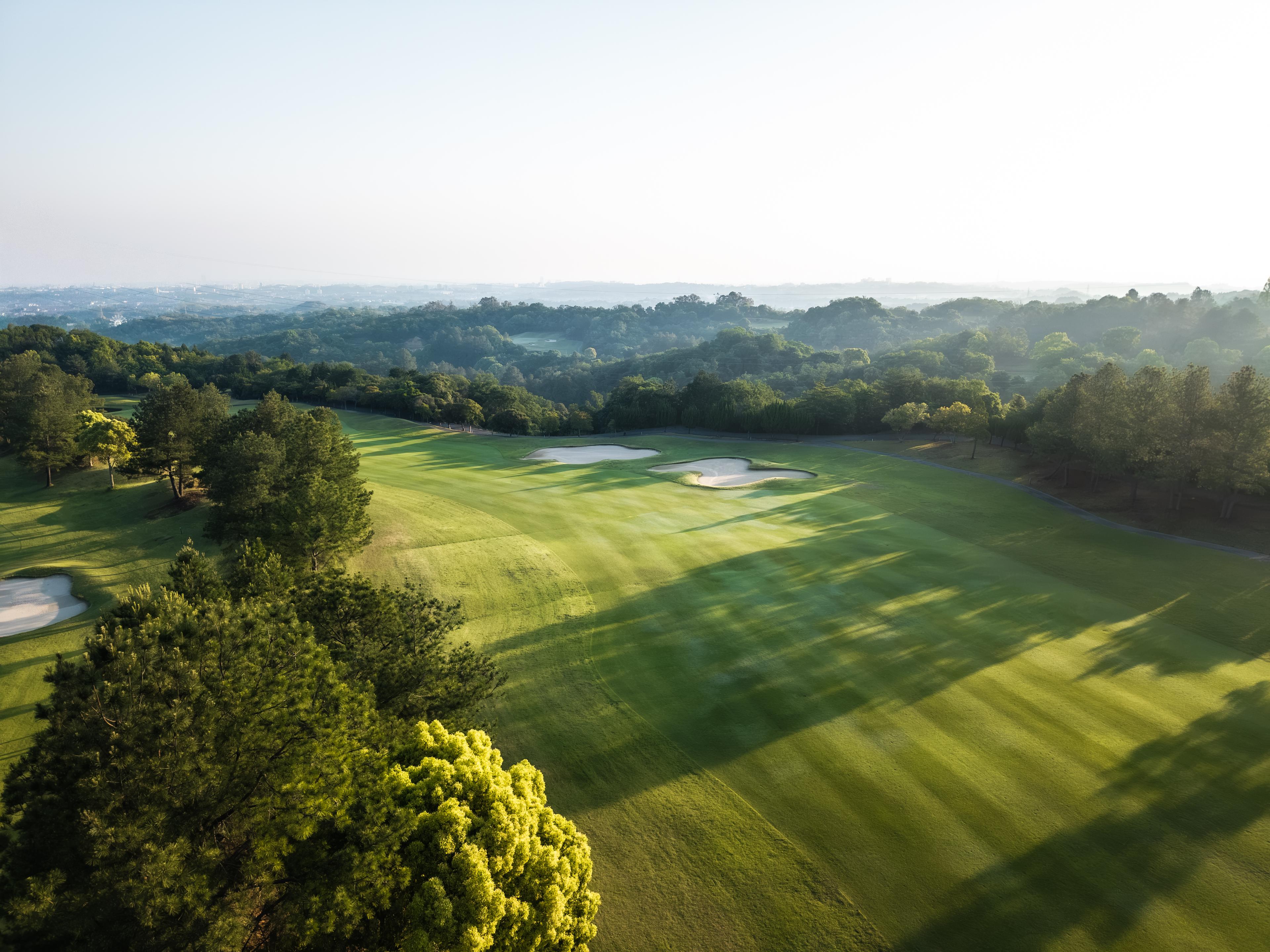Amanosan Country Club — tee-shot view (Osaka, Japan)