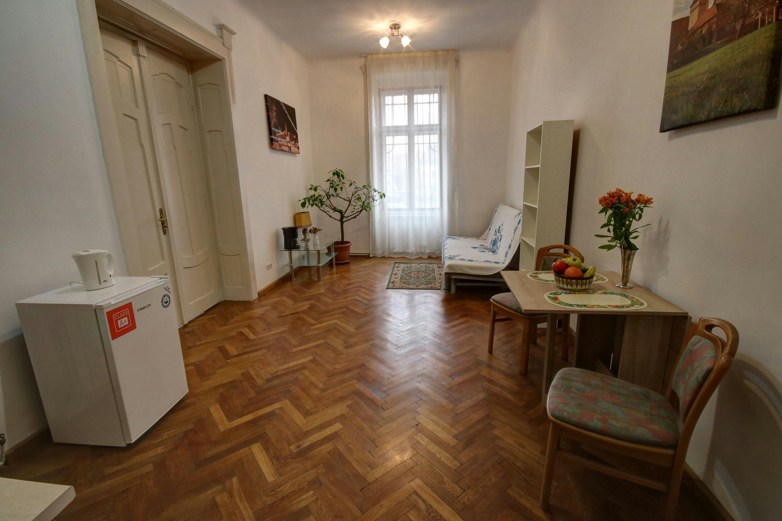 Cameră suplimentară cu canapea extensibilă