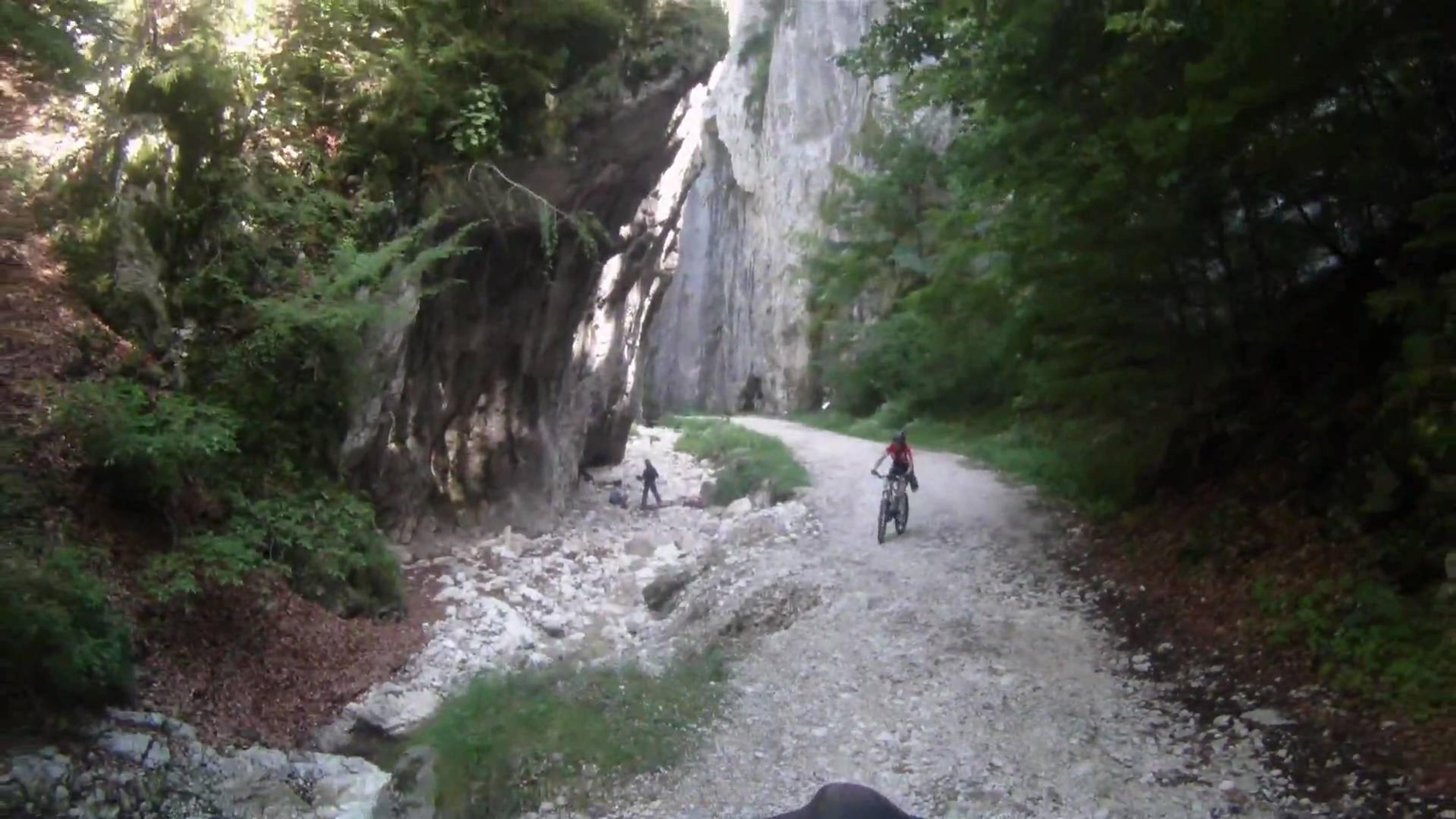 Prăpăstiile Zărneștilor