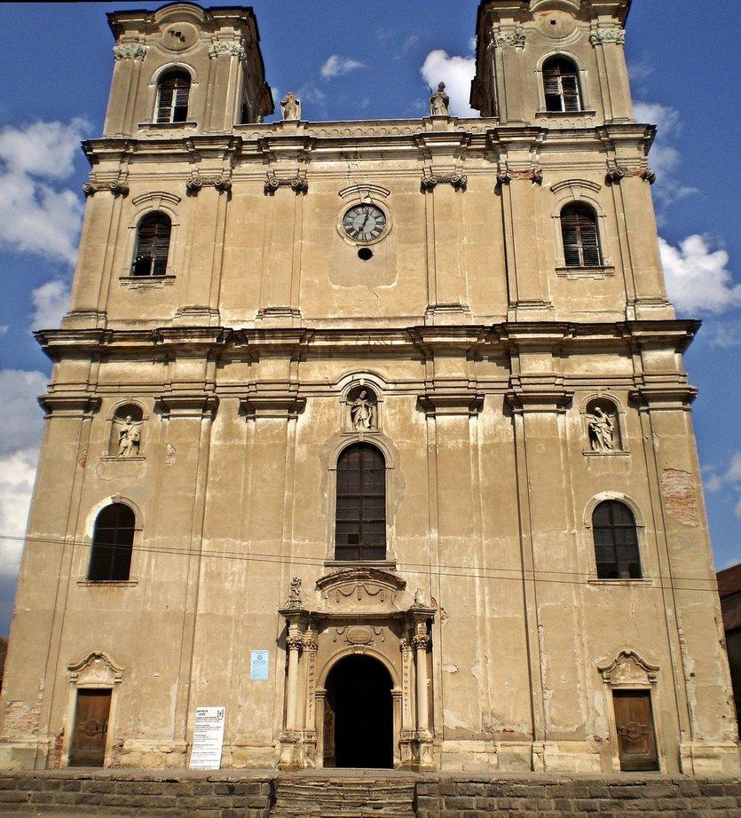 Biserica armenească din Dumbrăveni