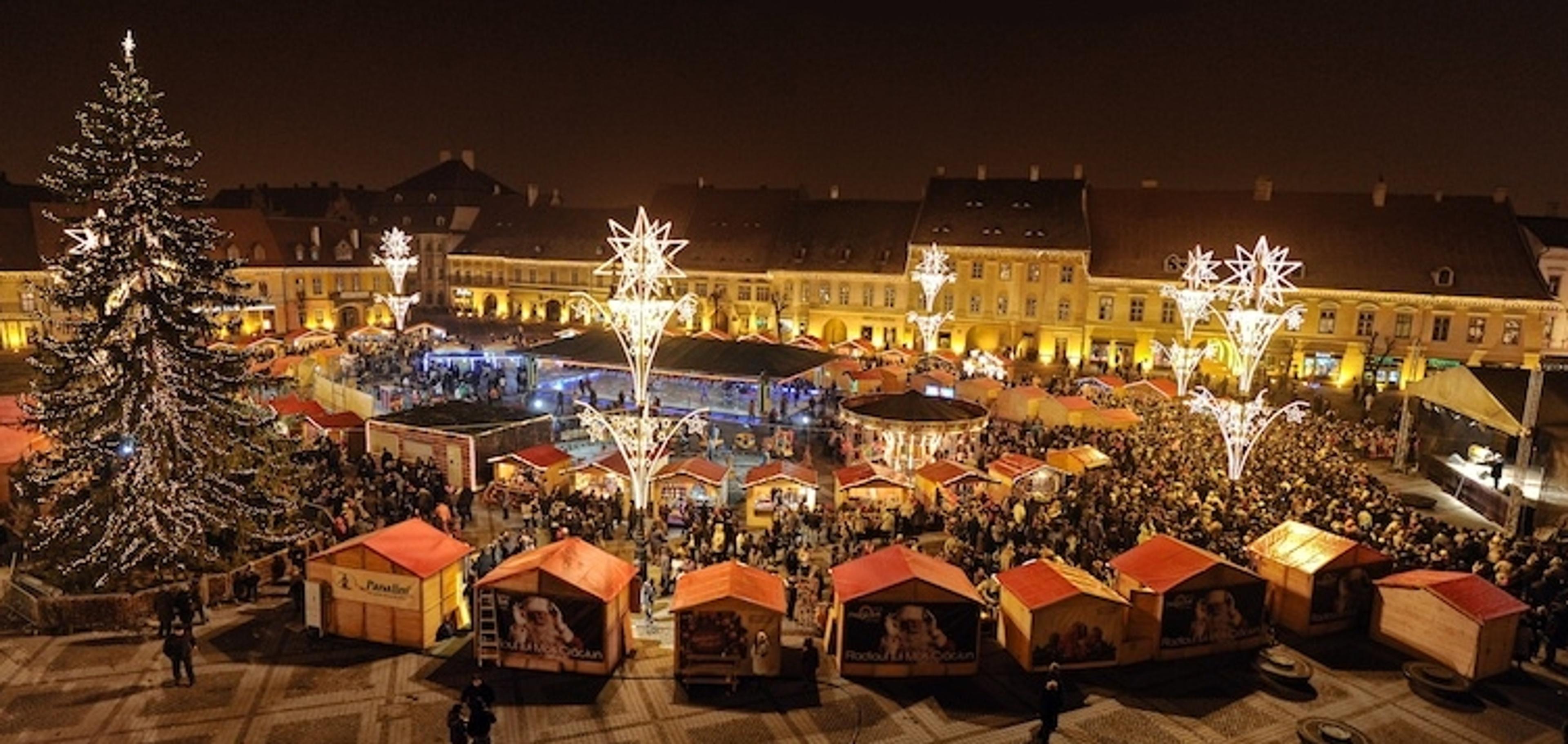 Traditie si voie buna la Targul de Craciuni Sibiu 2012