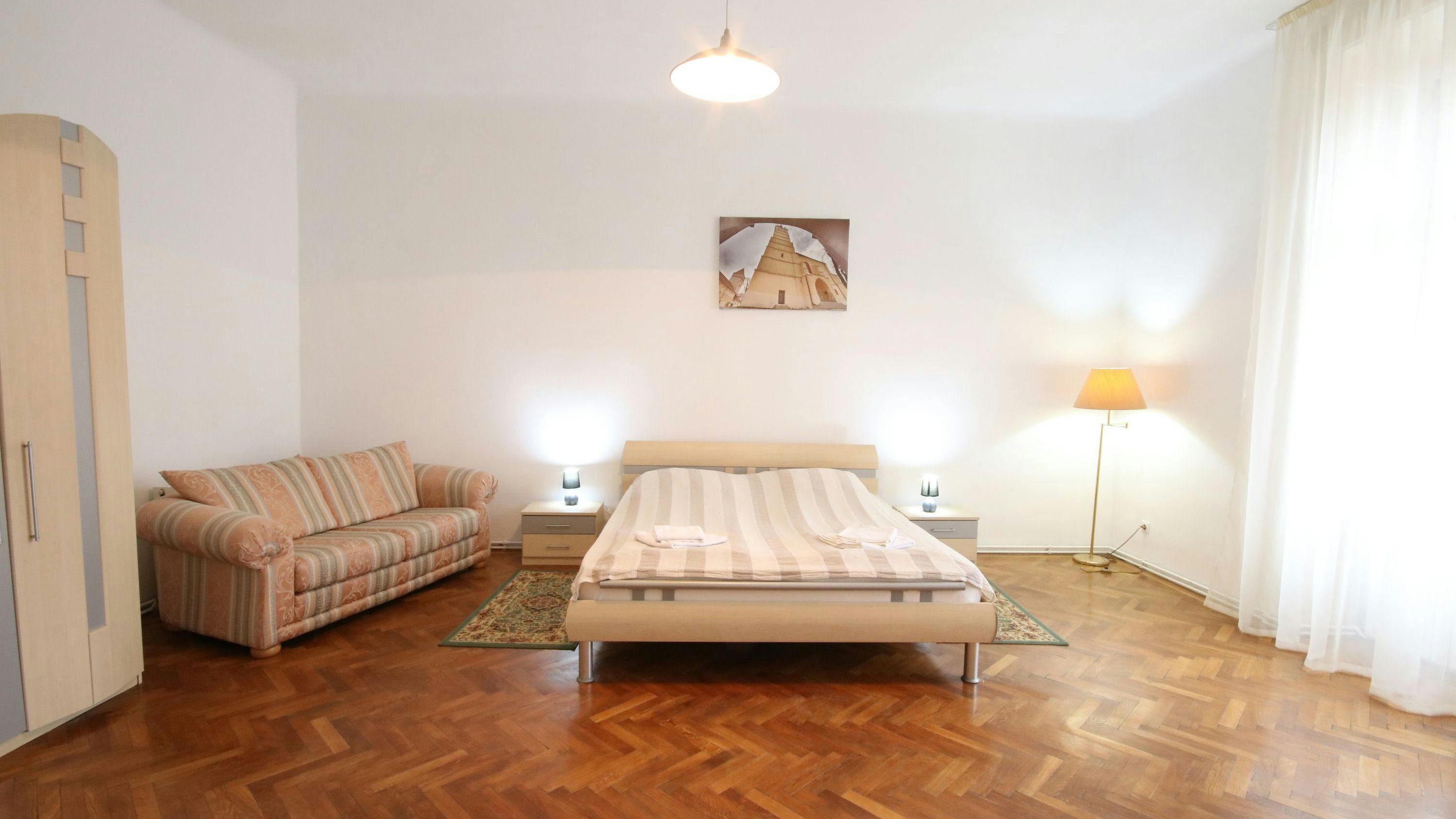 Ferdinand Apartments