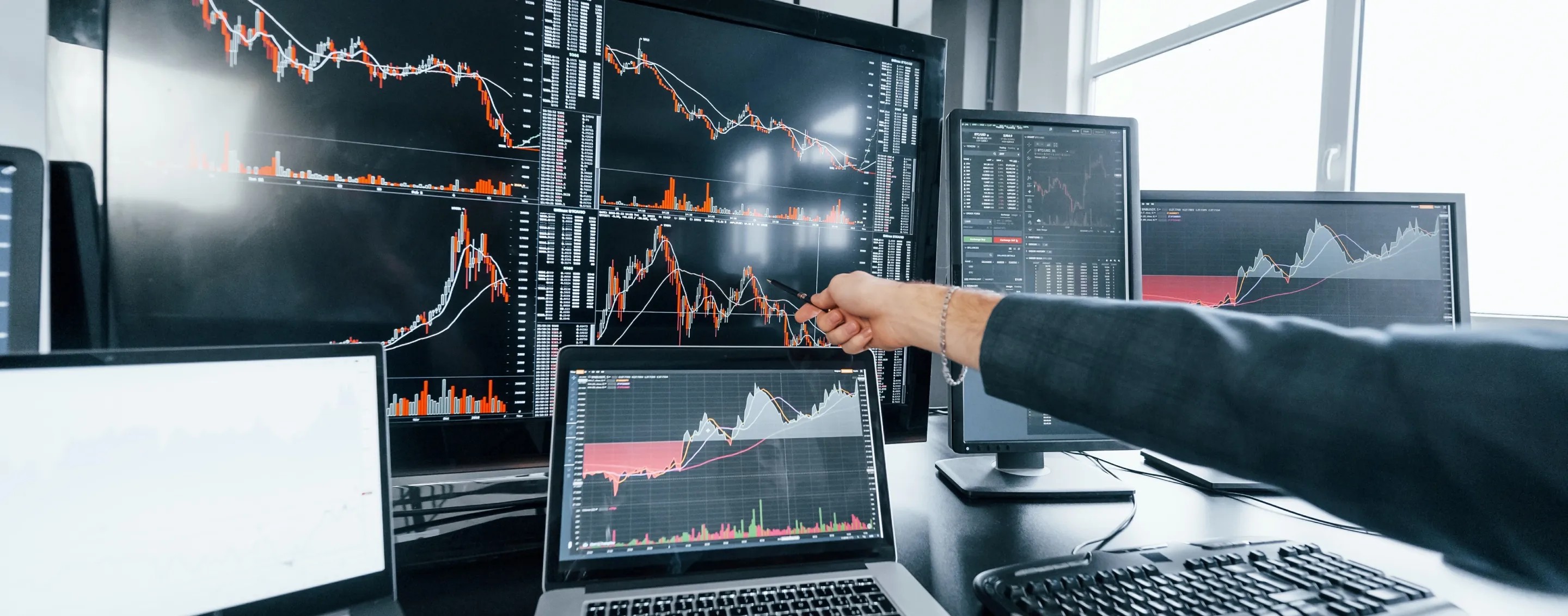 Fintech Software Development Services Fintech Software Development Services