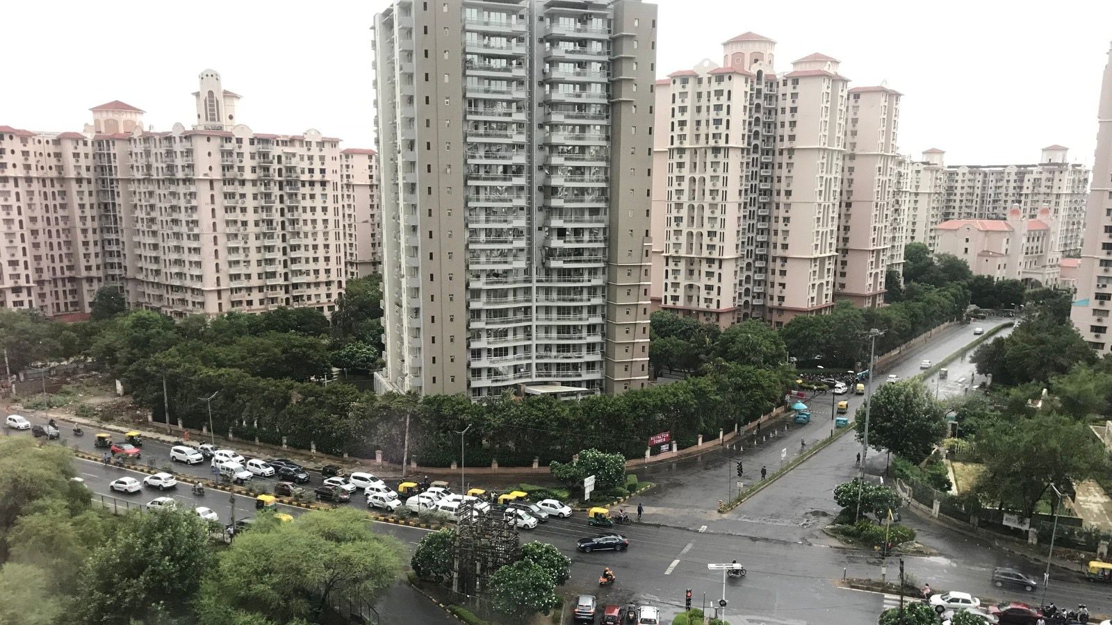 कब्जा मिलने के बाद भी मांग सकते हैं कंपनसेशन, सुप्रीम कोर्ट का बड़ा फैसला