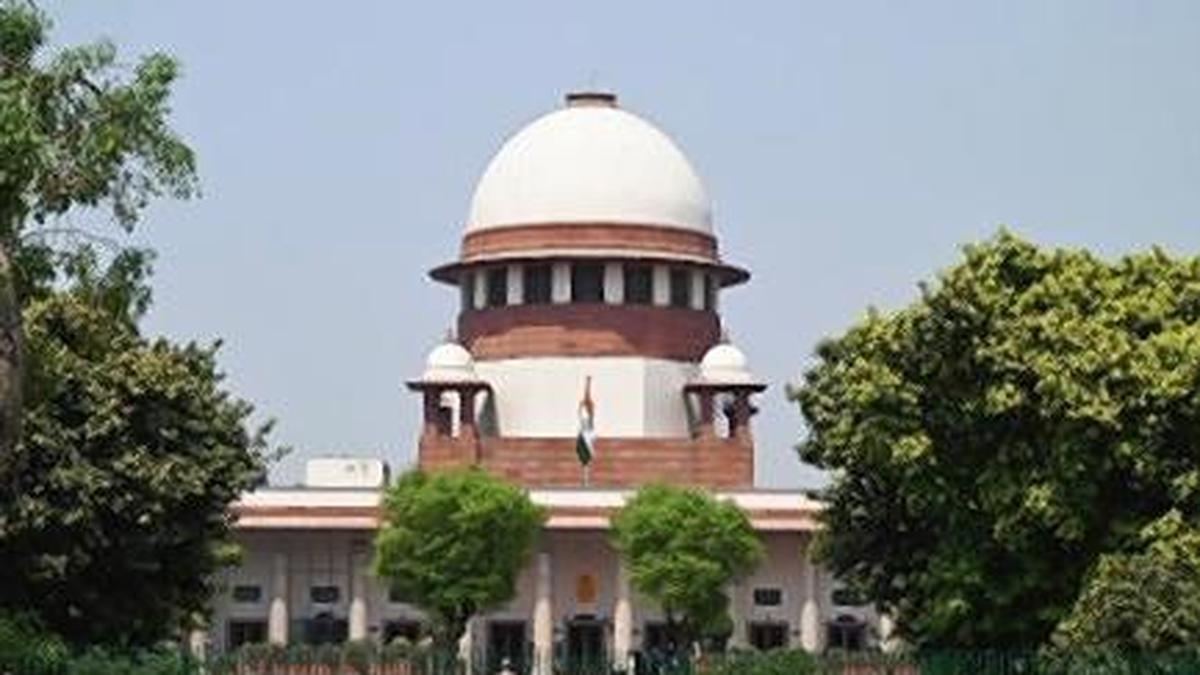 सुप्रीम कोर्ट ने नई आईपीएस महिला की अपील पर सुनवाई का फैसला किया