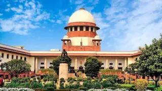 सुप्रीम कोर्ट ने तय किया कि केवल गाली-गलौज ही नहीं अश्लीलता है!